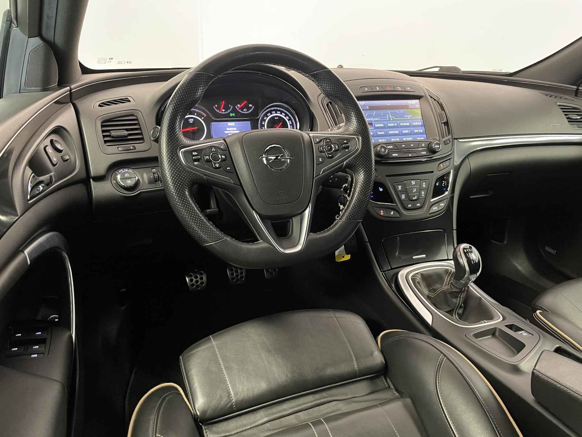 Opel Insignia Sports Tourer 1.6 CDTI EcoFLEX Innovation | Leder | Xenon | Navigatie | Bose - 17/32
