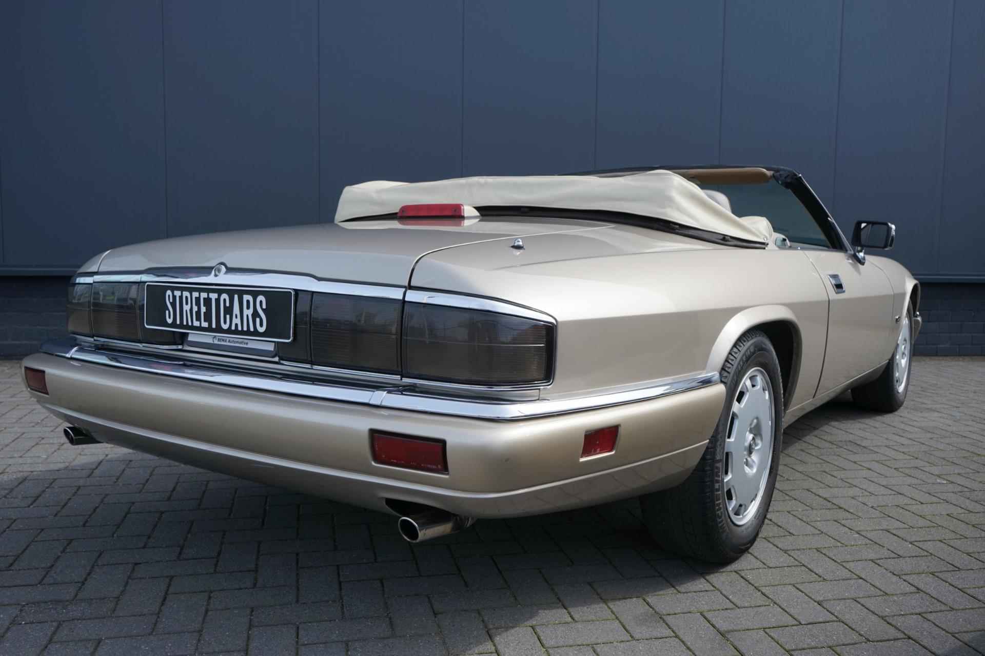 Jaguar XJS 4.0 6-Cilinder Convertible Celebration edition! - 22/29