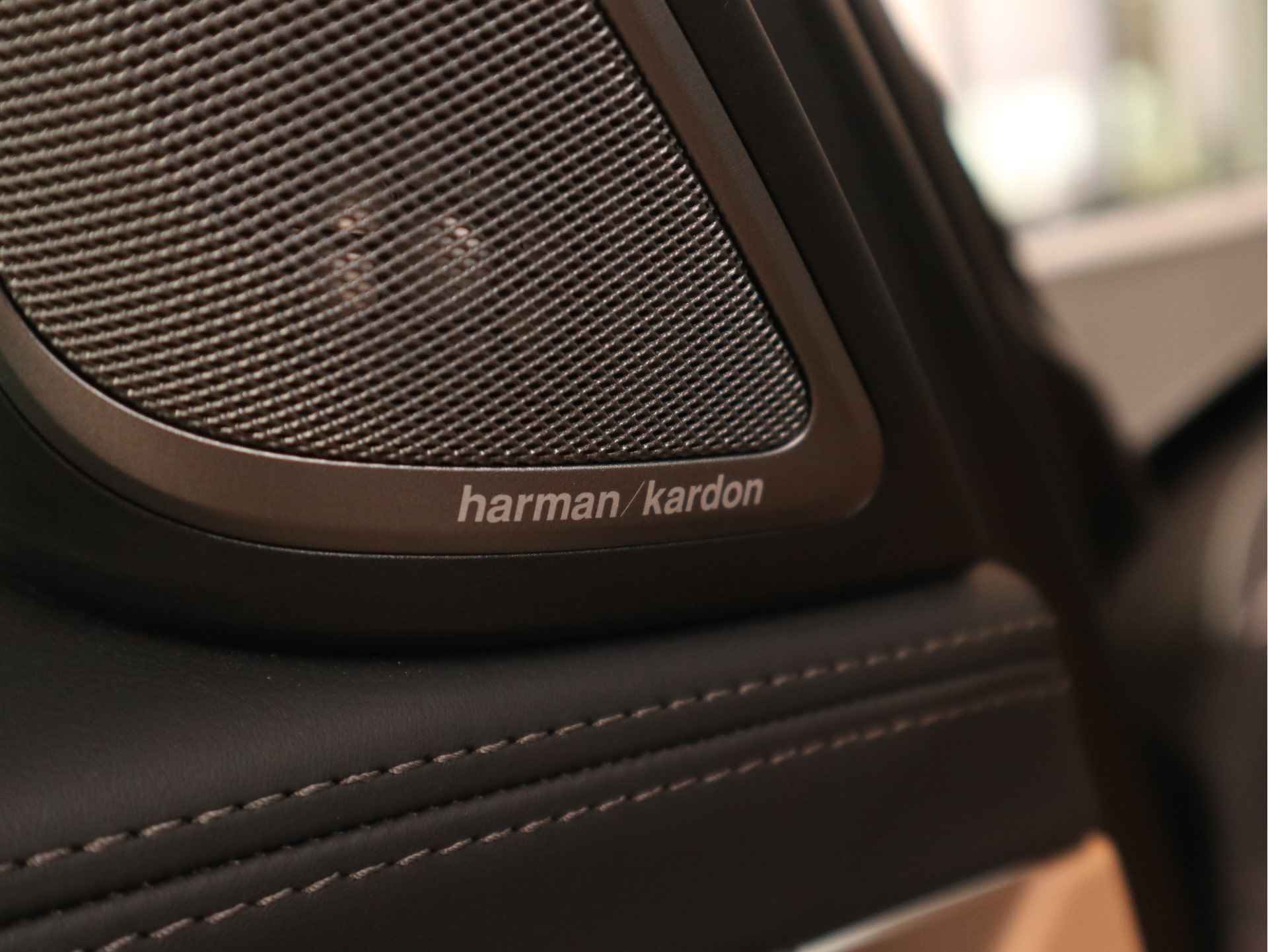 BMW 7 Serie Limousine 745Le xDrive High Executive / Harman Kardon / Panoramadak - 22/36