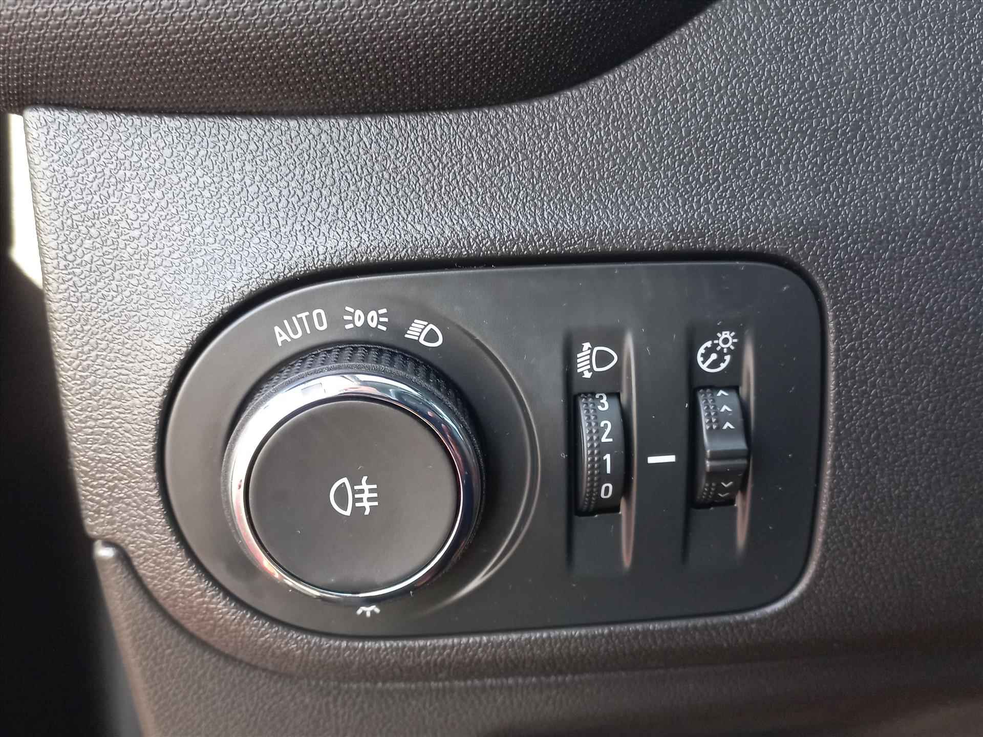 Opel Crossland 1.2 110pk GS-line + extra | Airconditioning | Navigatie |  Lm-velgen | Camera | Trekhaak| - 22/38