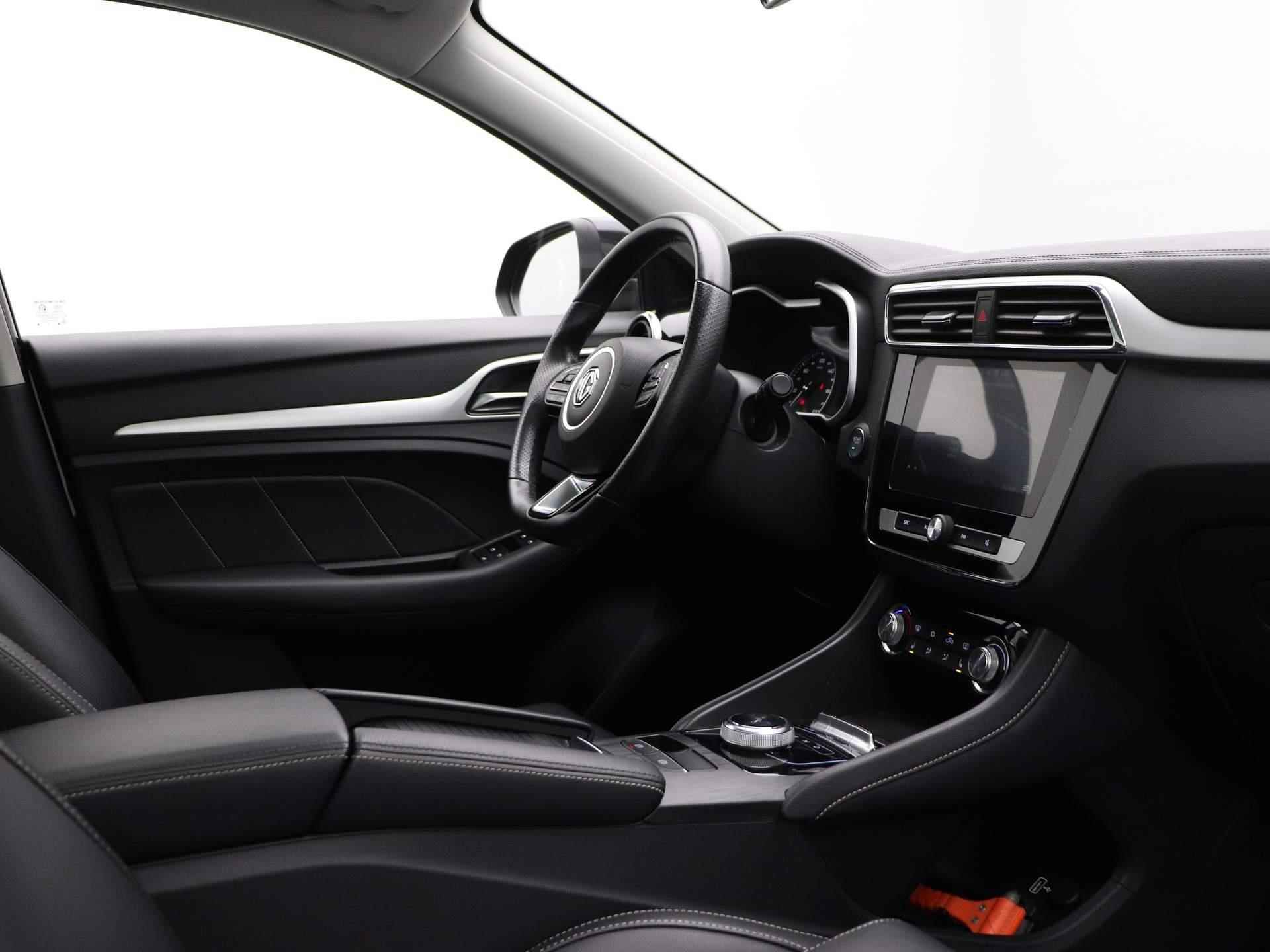 MG ZS EV Luxury 45 kWh | Schuifdak | Leder | Navigatie | Camera | Airco | Parkeersensoren | - 29/40