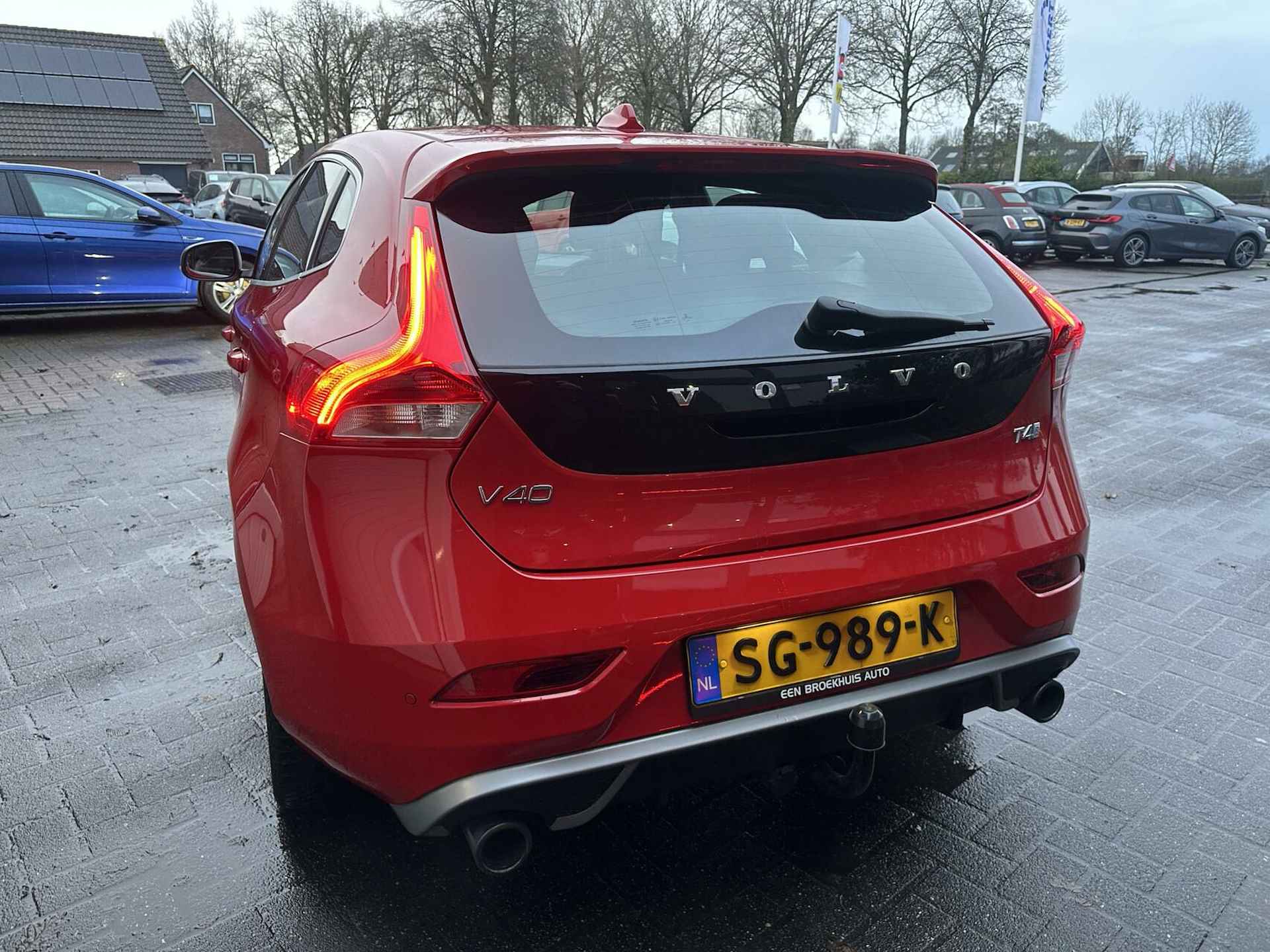 Volvo V40 2.0 T4 R-Design TH/NAVI *ALL-IN PRIJS* - 8/30