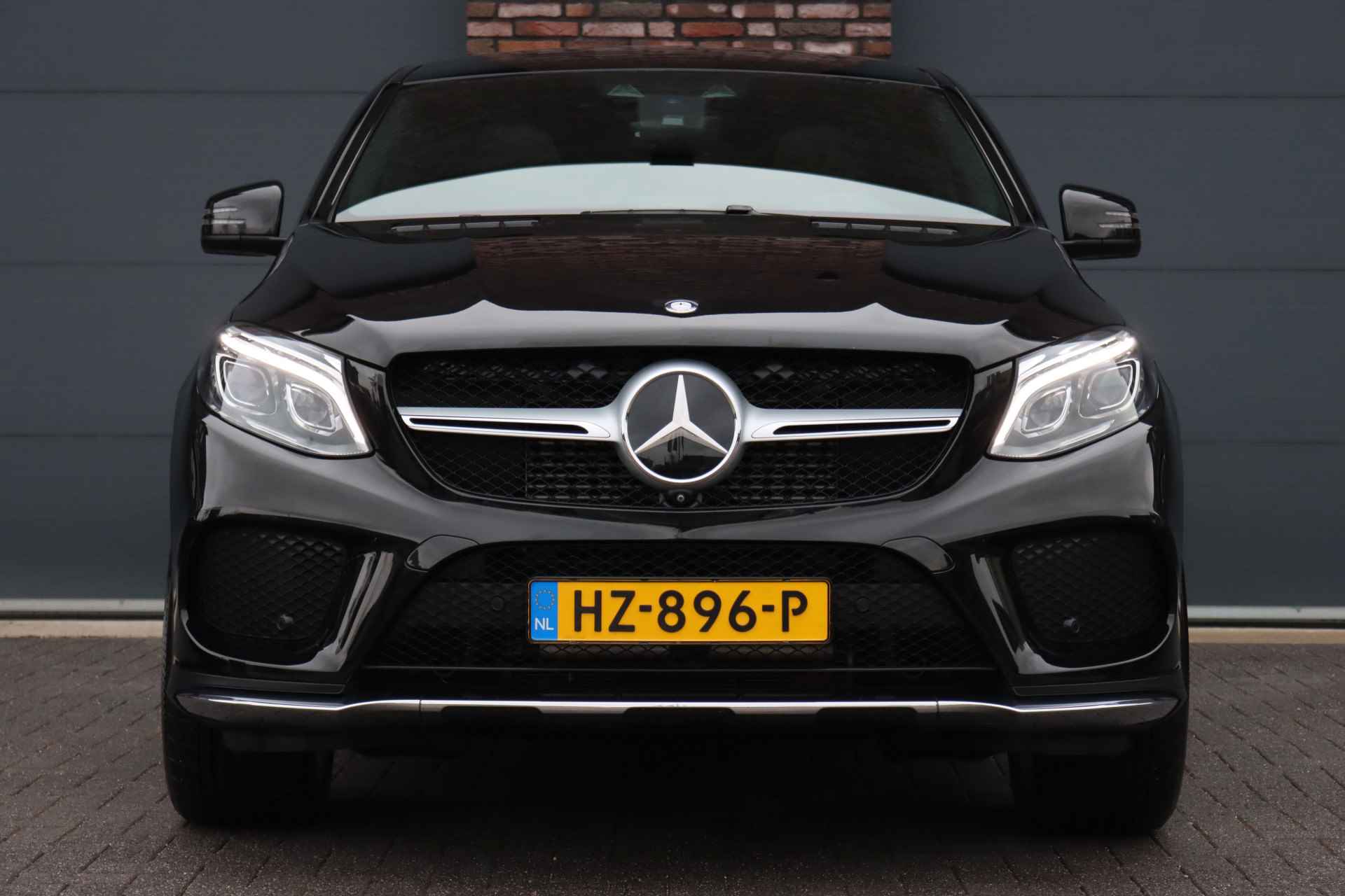 Mercedes-Benz GLE Coupé 350 d 4MATIC AMG Line Aut9 | Luchtvering | Distronic+ | Panoramadak | Trekhaak | Harman&Kardon | Nappa Leder | Memory | Stoelverwarming | Keyless Go | - 14/38