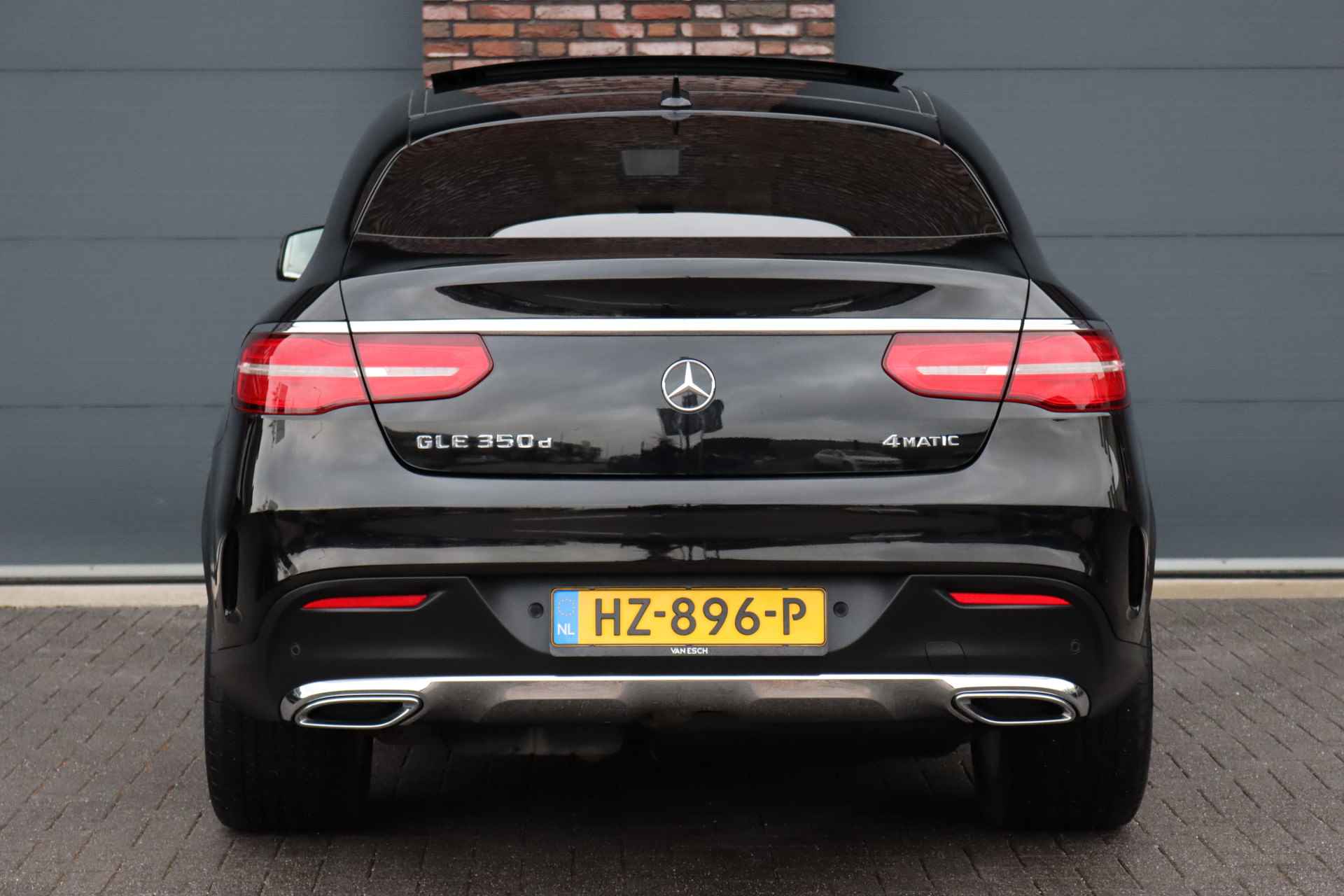 Mercedes-Benz GLE Coupé 350 d 4MATIC AMG Line Aut9 | Luchtvering | Distronic+ | Panoramadak | Trekhaak | Harman&Kardon | Nappa Leder | Memory | Stoelverwarming | Keyless Go | - 16/38