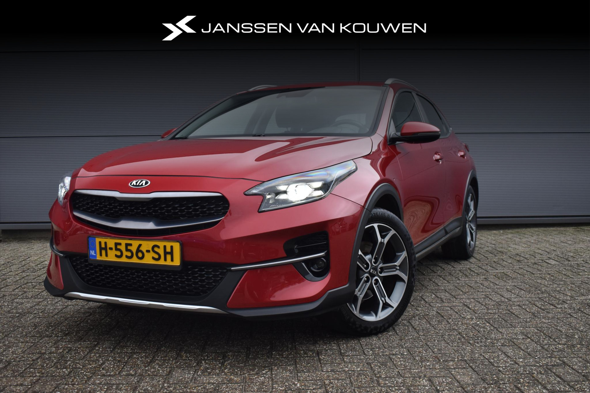 Kia XCeed 1.0 T-GDi DynamicLine Navigatie Camera Clima Metallic