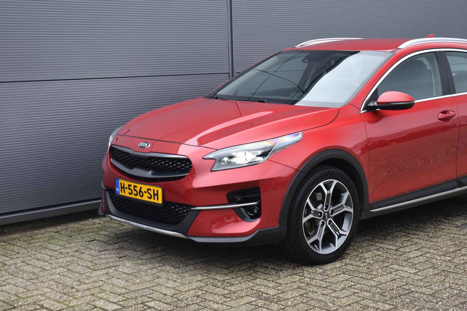 Kia XCeed 1.0 T-GDi DynamicLine Navigatie Camera Clima Metallic - 13/34