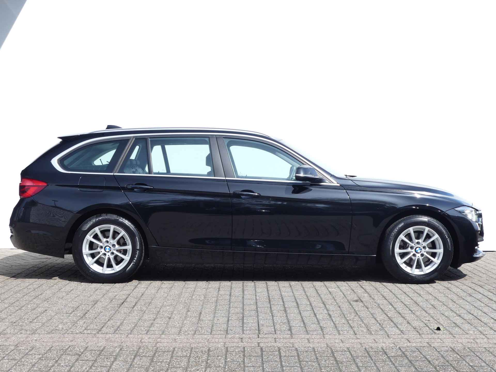 BMW 3 Serie Touring 318i M Sport Corporate Lease | NAVI | - 31/37