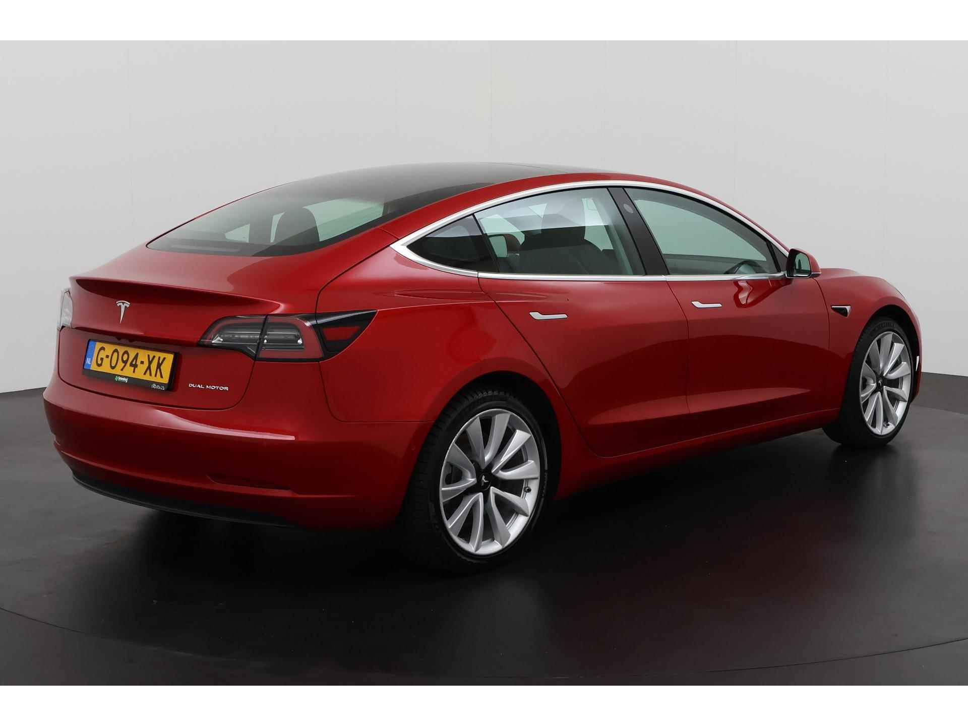 Tesla Model 3 Long Range Dual AWD | Trekhaak | Camera | Adapt.cruise | Premium audio | Zondag Open! - 4/49