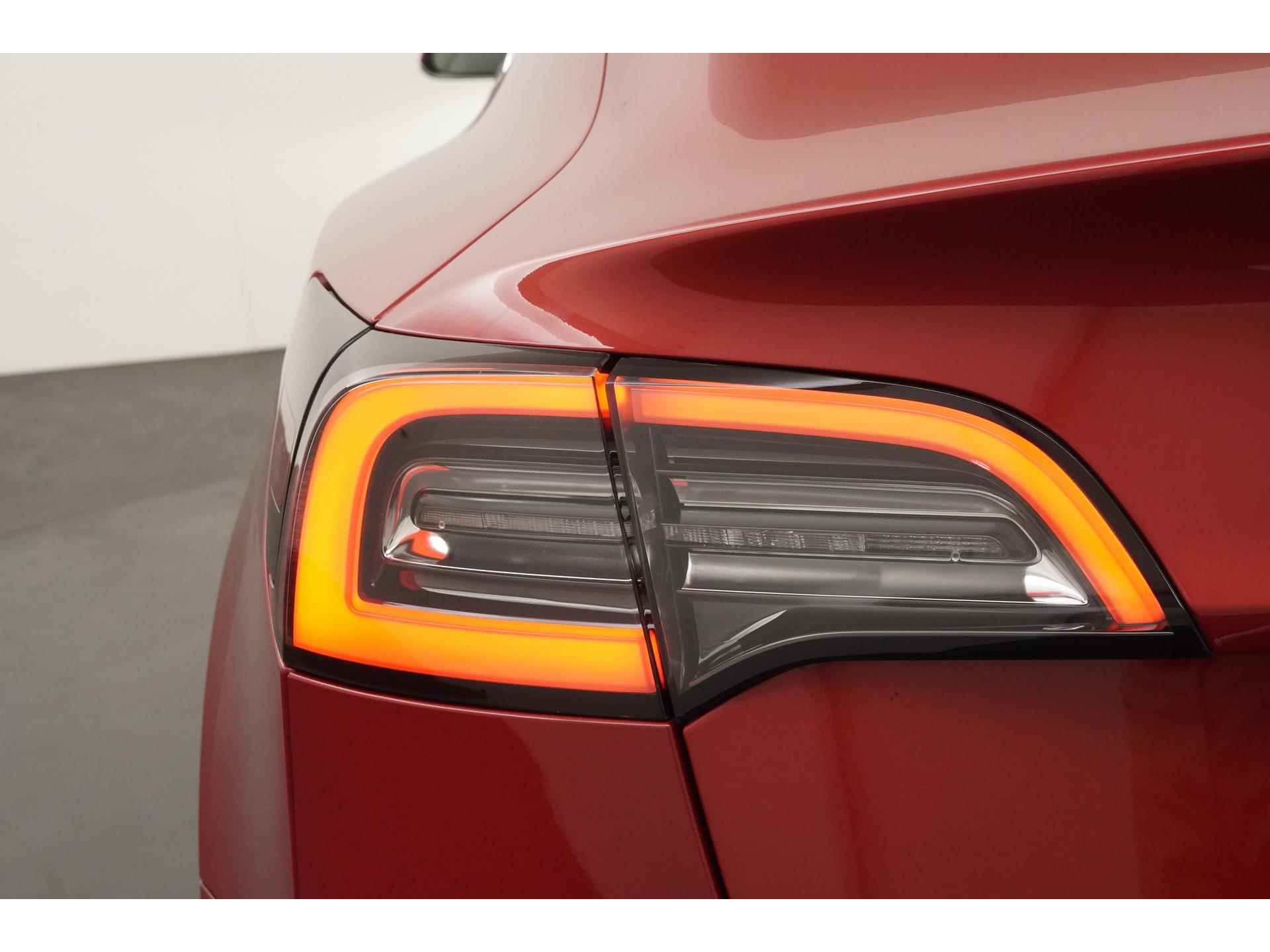 Tesla Model 3 Long Range Dual AWD | Trekhaak | Camera | Adapt.cruise | Premium audio | Zondag Open! - 23/49