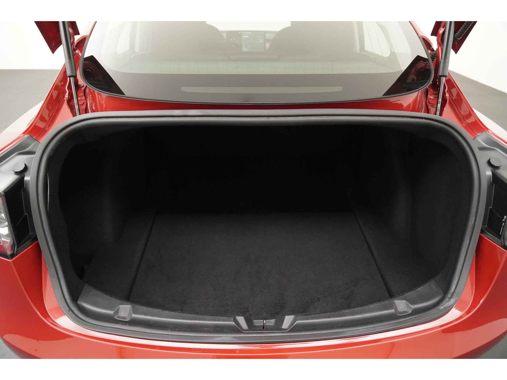 Tesla Model 3 Long Range Dual AWD | Trekhaak | Camera | Adapt.cruise | Premium audio | Zondag Open! - 25/49