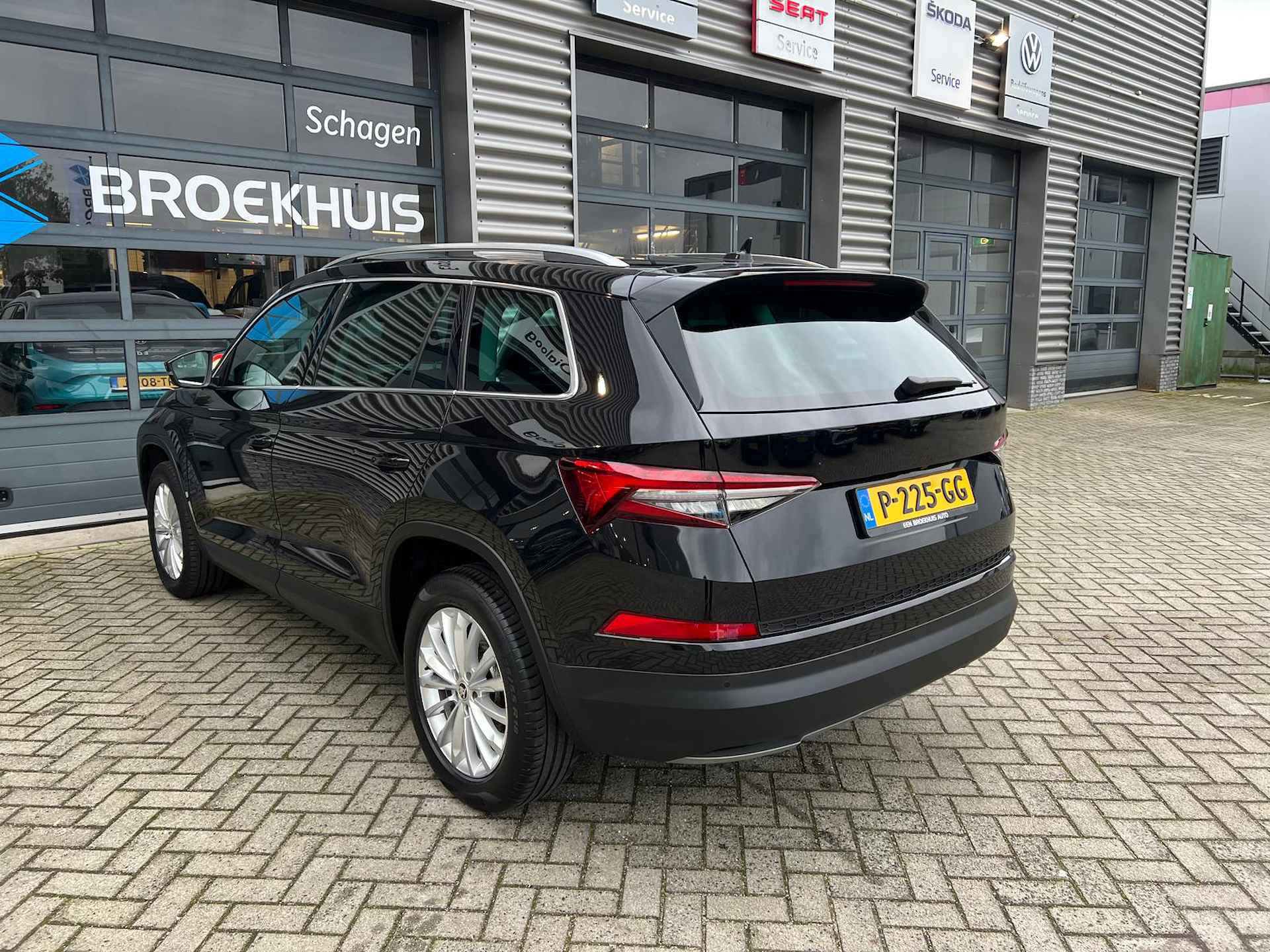 Škoda Kodiaq 1.5 TSI 150 pk Business Edition 7-DSG | Achteruitrijcamera | Keyless entry/start | Elektrische achterklep | - 8/38