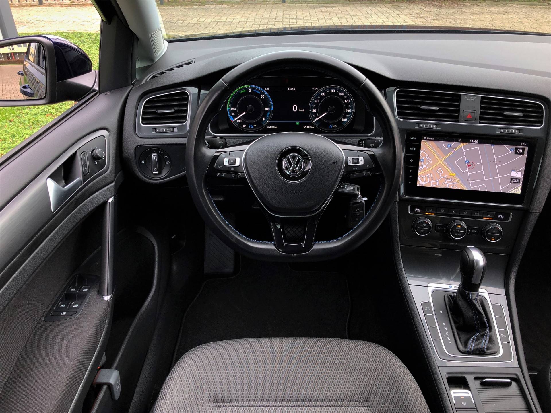Volkswagen e-Golf E-DITION 136 pk | € 2000 Subsidie | 17" |  Warmtepomp | Virtual Cockpit | Winter - 13/34