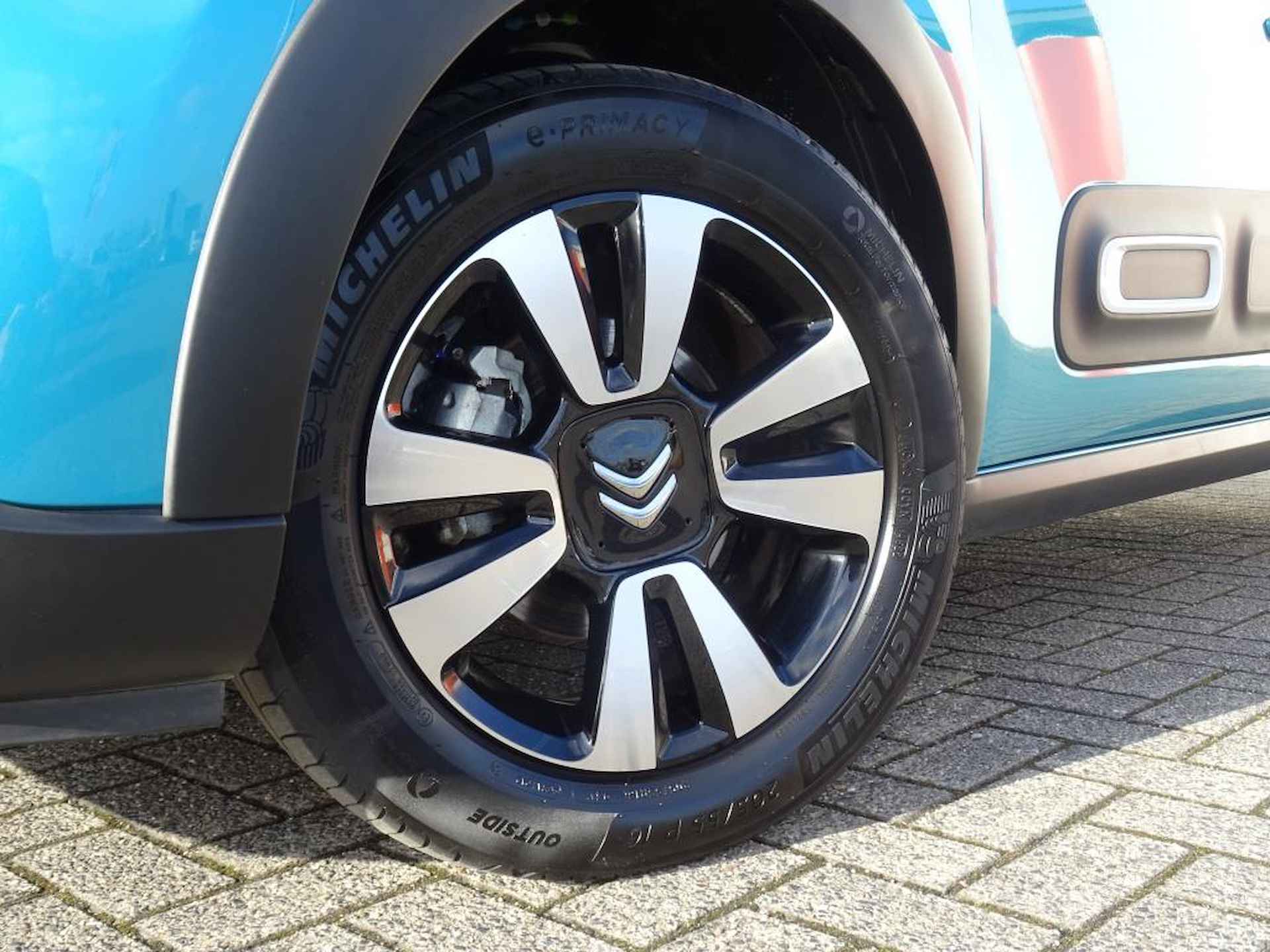 Citroën C3 1.2 PT Feel Edition | Navi | Comfort Stoelen | Parkeercamera - 27/27