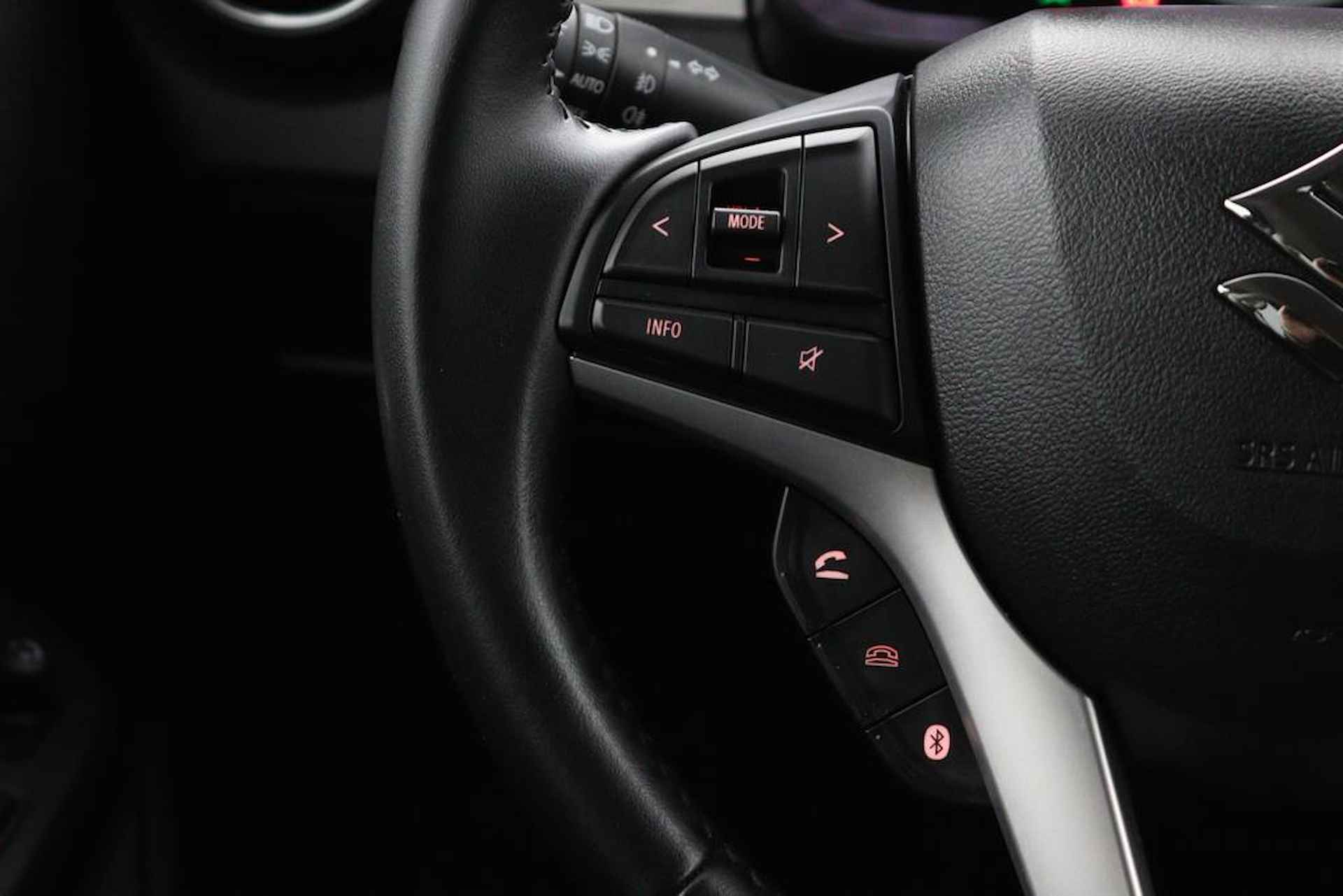 Suzuki Ignis 1.2 Smart Hybrid Style | Cruise Control | Navigatie | Stoelverwarming | Climate Control | Keyless Entry | - 18/52