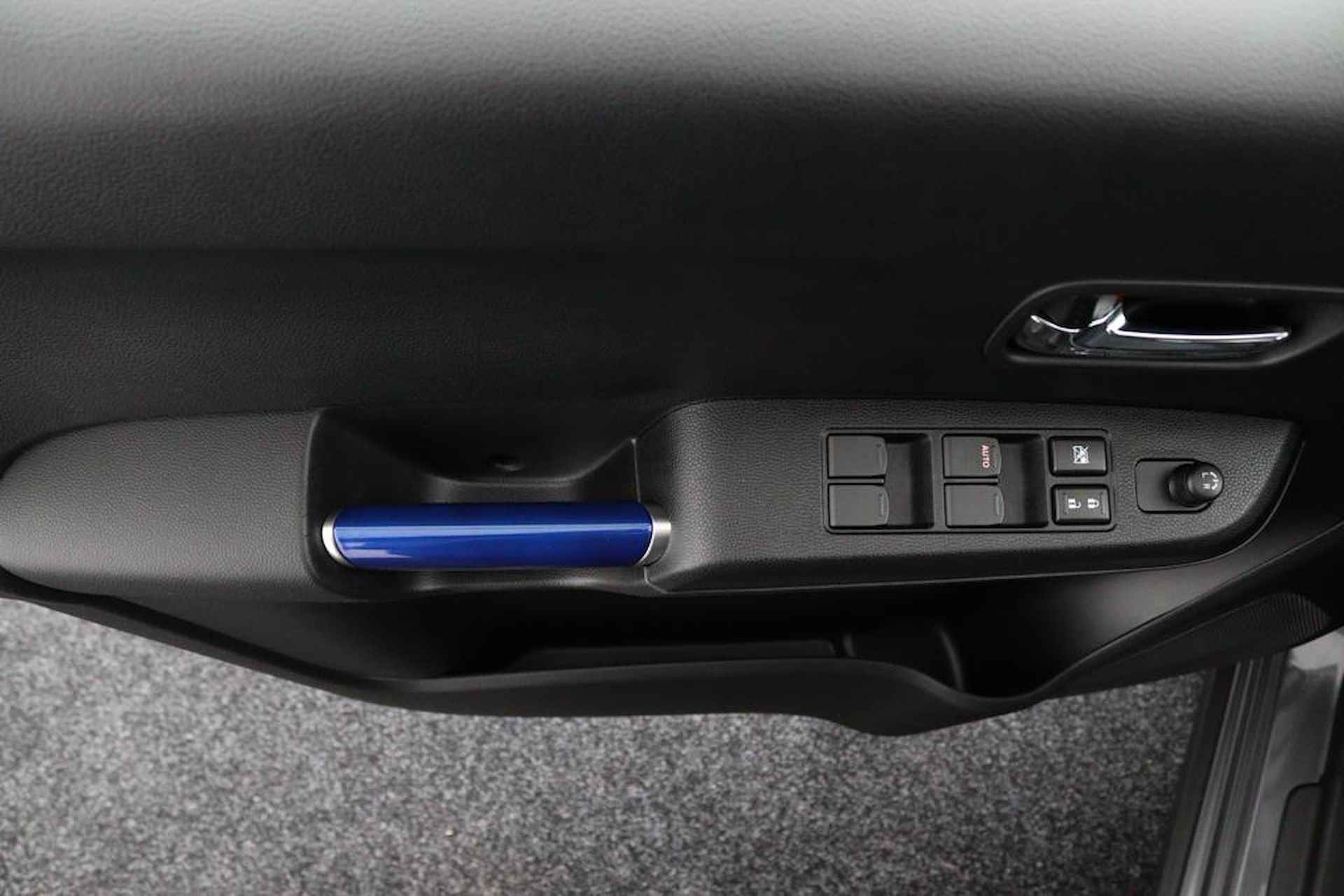 Suzuki Ignis 1.2 Smart Hybrid Style | Cruise Control | Navigatie | Stoelverwarming | Climate Control | Keyless Entry | - 32/52