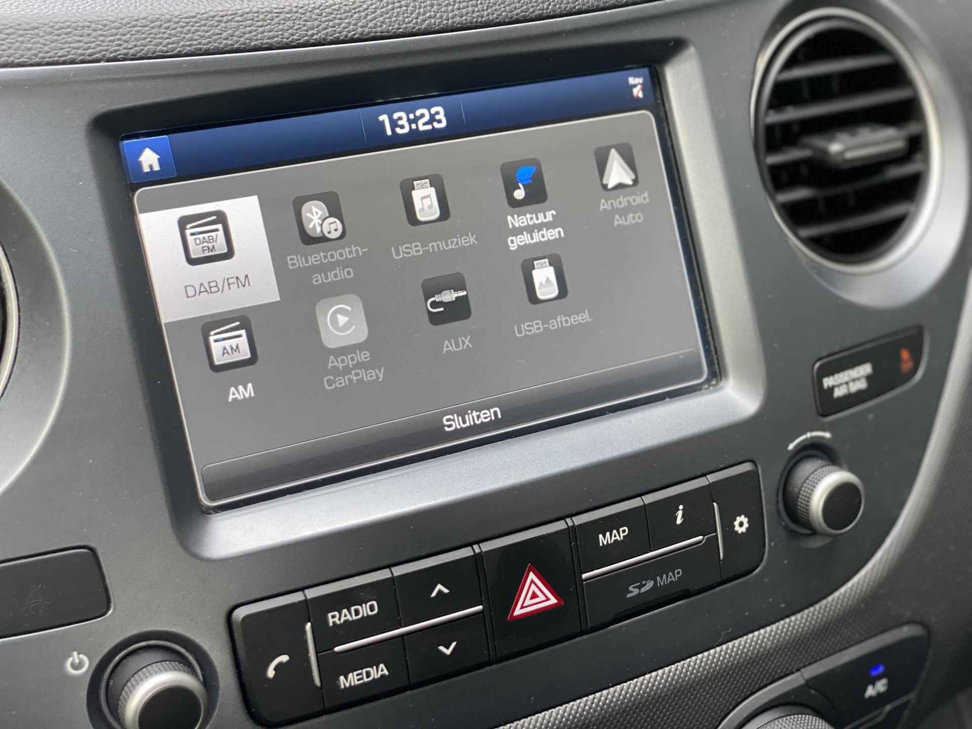 Hyundai i10 1.0i Comfort | Navigatie| Airco | Cruisecontrol | Parkeersensoren | - 12/31