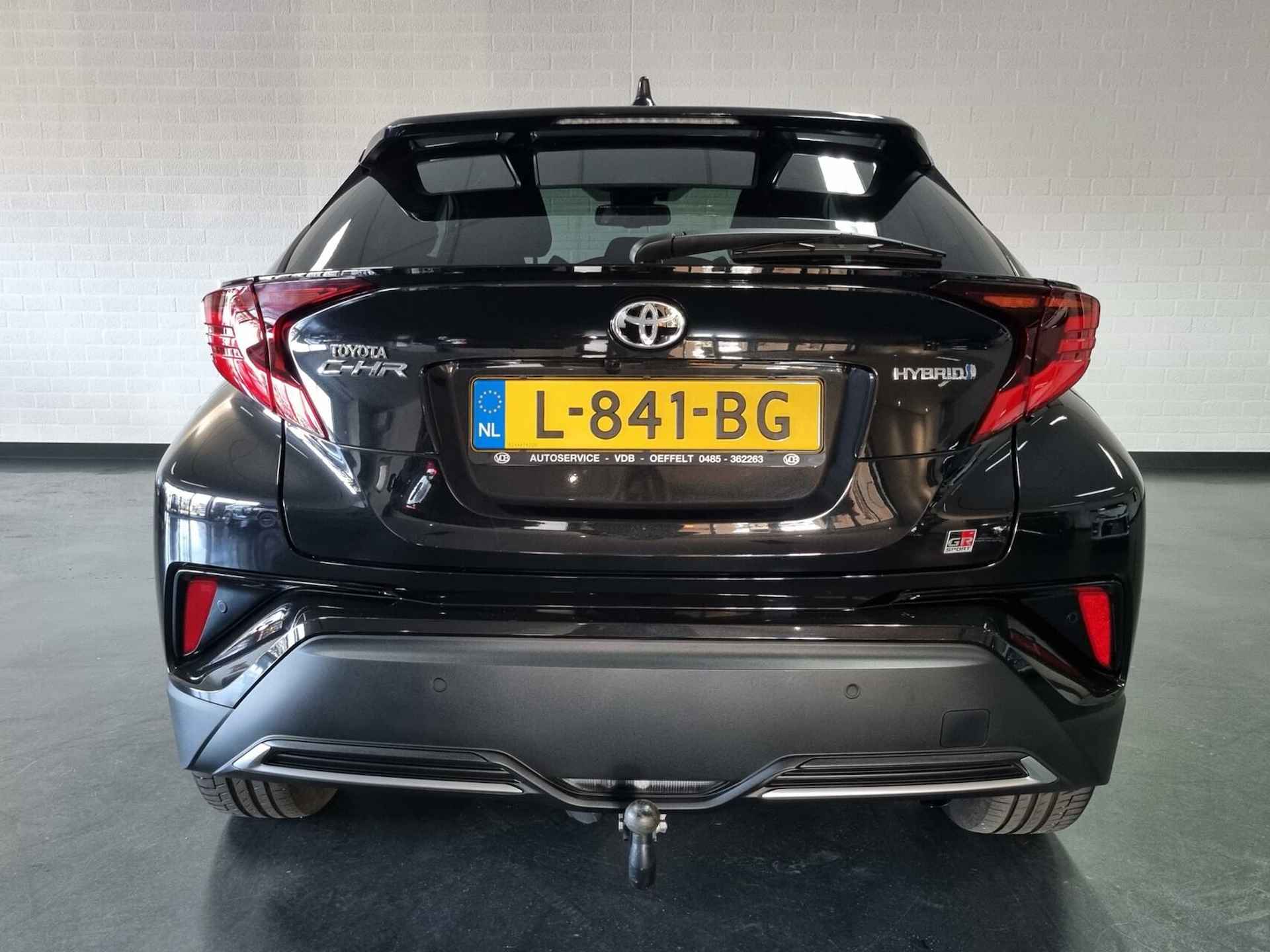 Toyota C-HR 2.0 Hybrid GR-Sport / Orig. NL / JBL / Full Options - 6/84