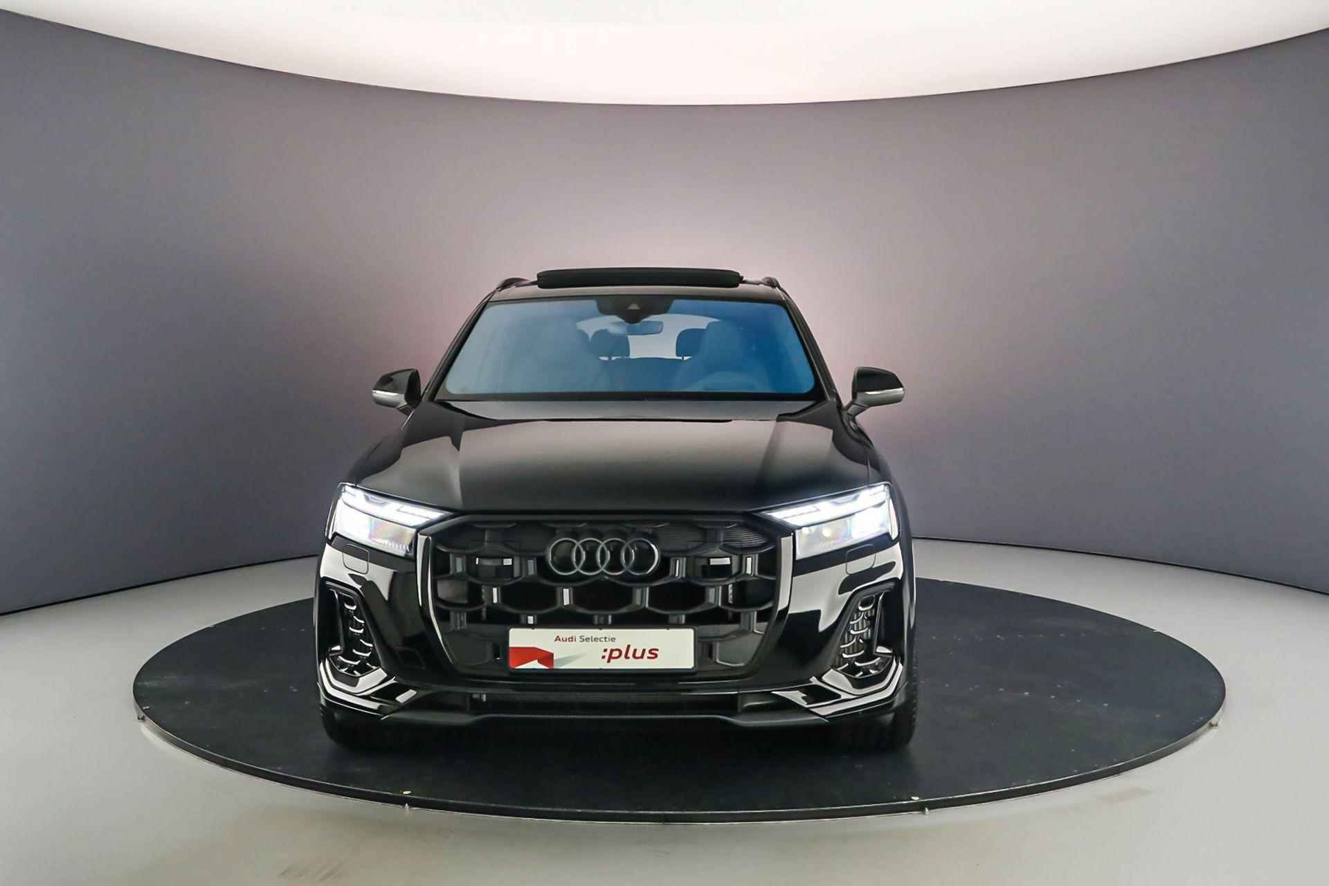 Audi SQ7 4.0 TFSI 507pk quattro | Advanced onderstel | Head-up | 3e zitrij | Alcantara hemel | Pano | Vierwielbest. | - 11/64