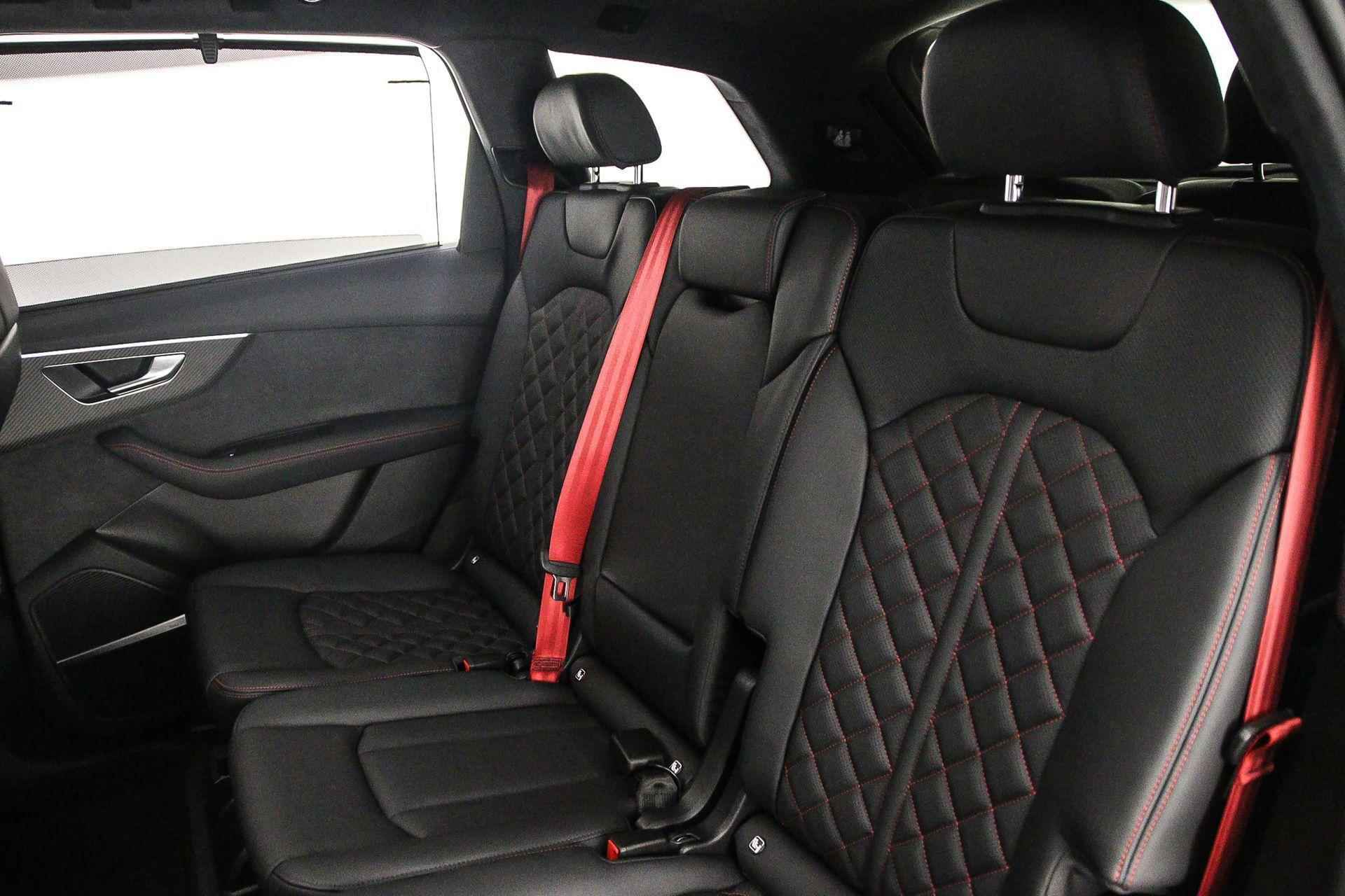 Audi SQ7 4.0 TFSI 507pk quattro | Advanced onderstel | Head-up | 3e zitrij | Alcantara hemel | Pano | Vierwielbest. | - 50/64