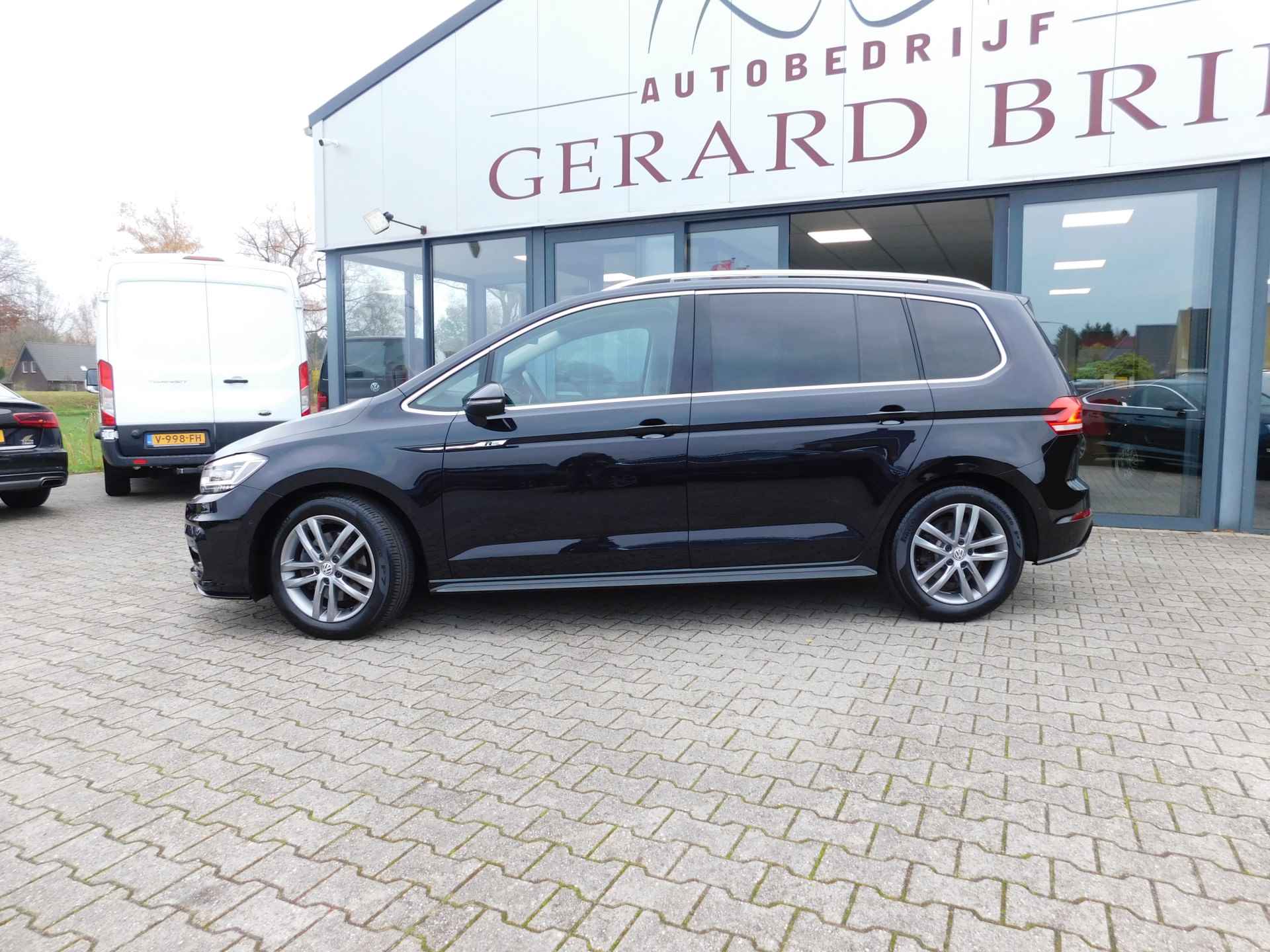 Volkswagen Touran 1.8 TSI Highline R-line, Camera, ACC, Panodak, Vol opties!! - 9/42