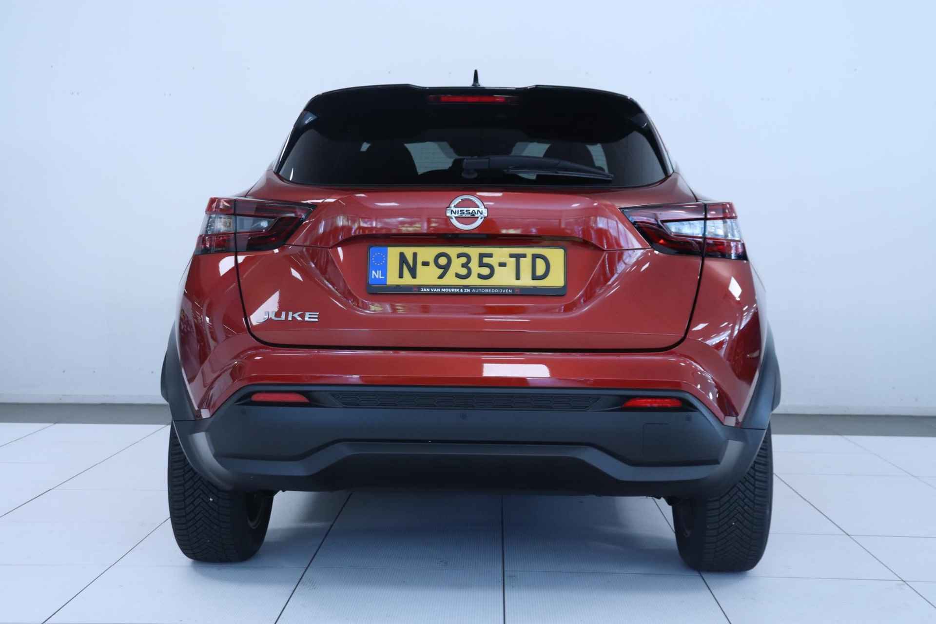 Nissan Juke 1.0 DIG-T 114 DCT7 N-Connecta Automaat | Navigatie | Achteruitrijcamera | Lichtmetalen Velgen | - 33/36