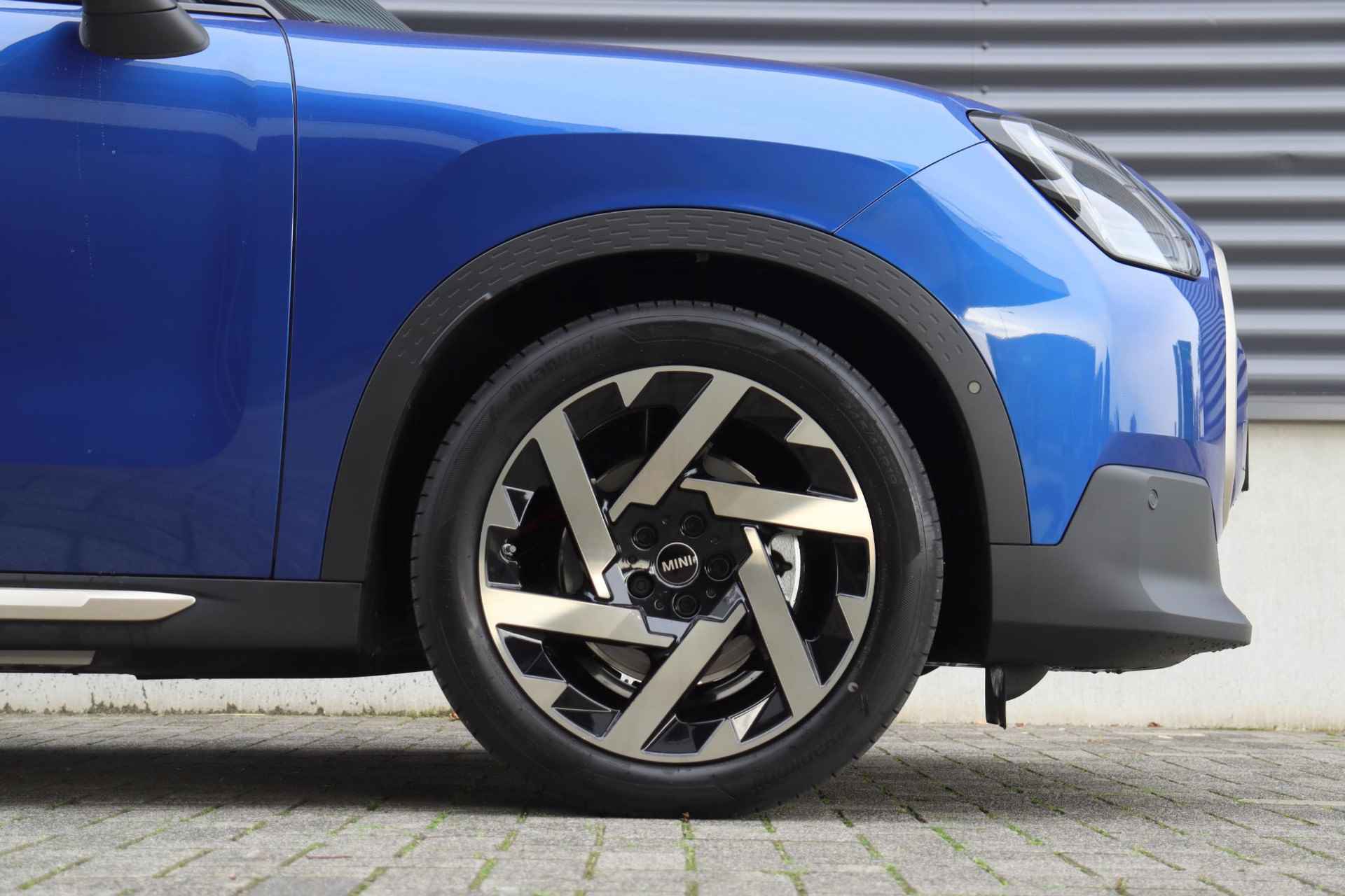 MINI Countryman E | Favoured Trim | XL Package - 6/38