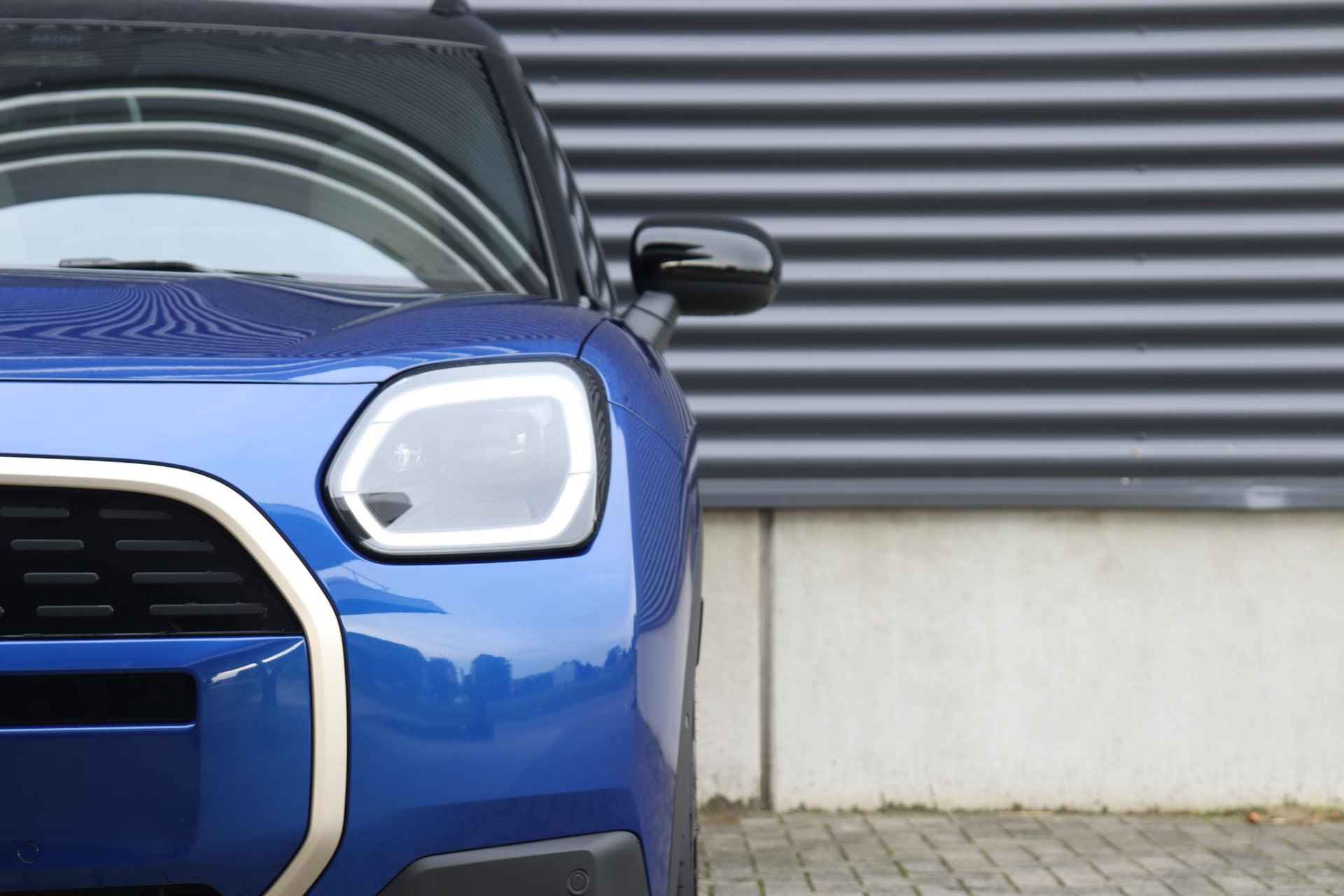 MINI Countryman E | Favoured Trim | XL Package - 36/38