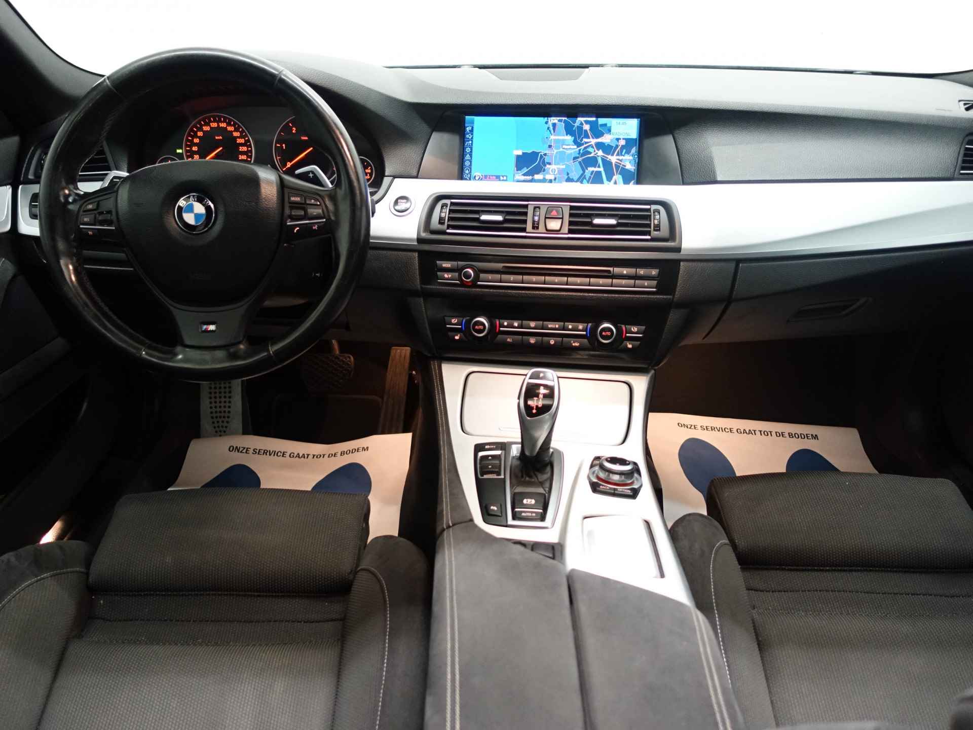 BMW 5 Serie Touring 520D High Exe M-Sport Aut8- Panodak, Navi Pro, Sport interieur, Xenon - 5/41