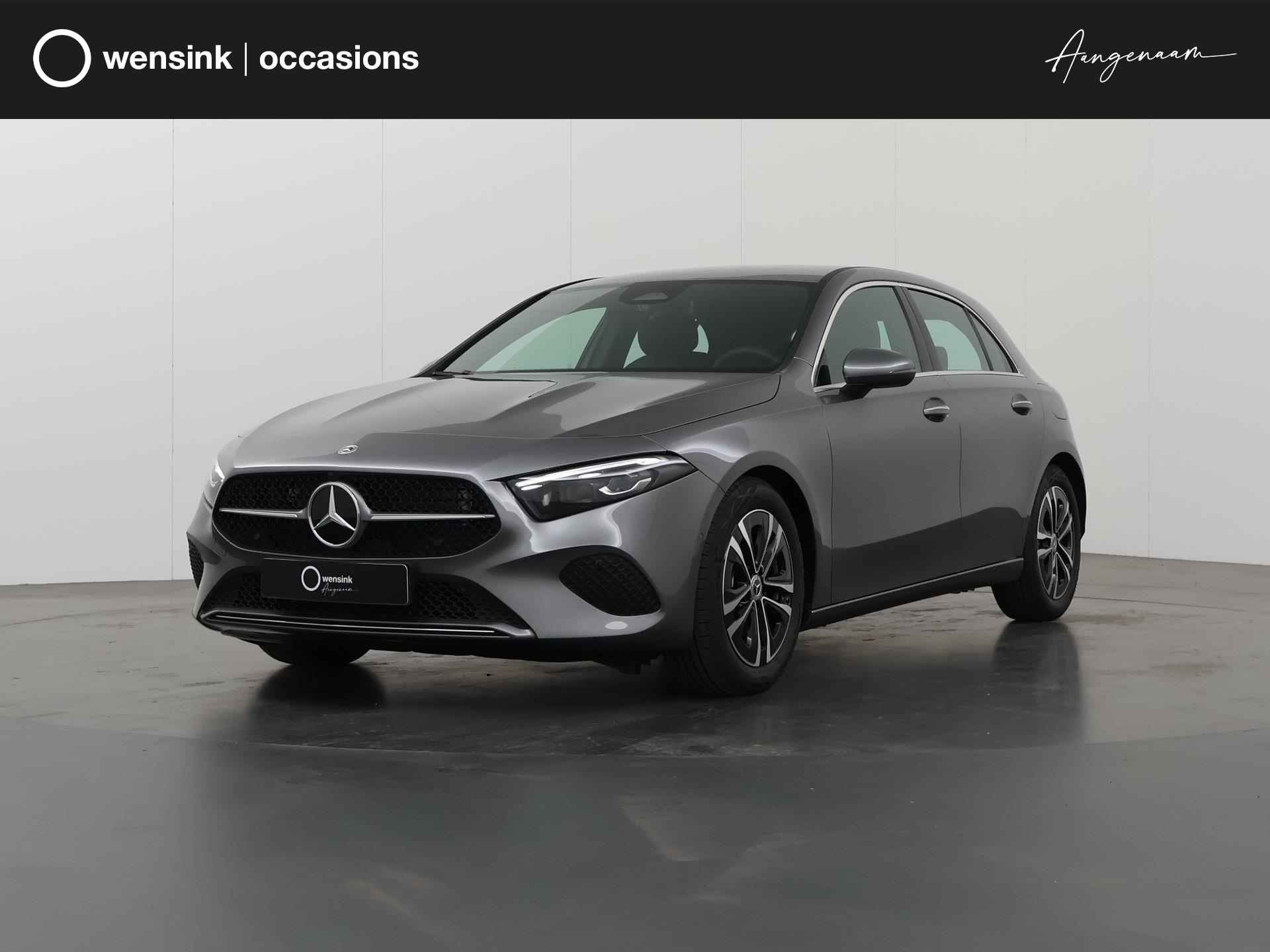 Mercedes-Benz A-klasse 180 Star Edition Luxury Line | Sfeerverlichting | Achteruitrijcamera | MultiBeam LED | Apple Carplay | Stoelverwarming | - 1/44