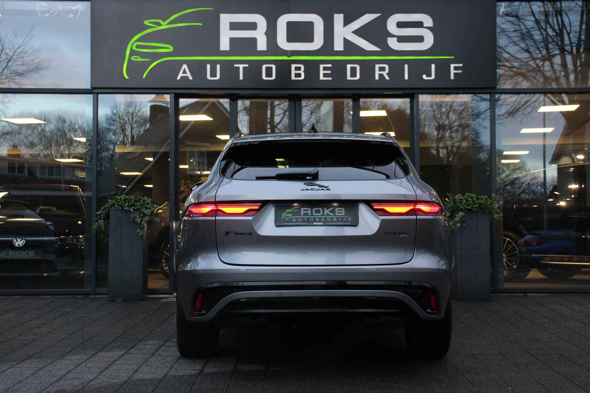 Jaguar F-Pace 2.0 P400e PHEV R-Dynamic S BlackPack - 4/31