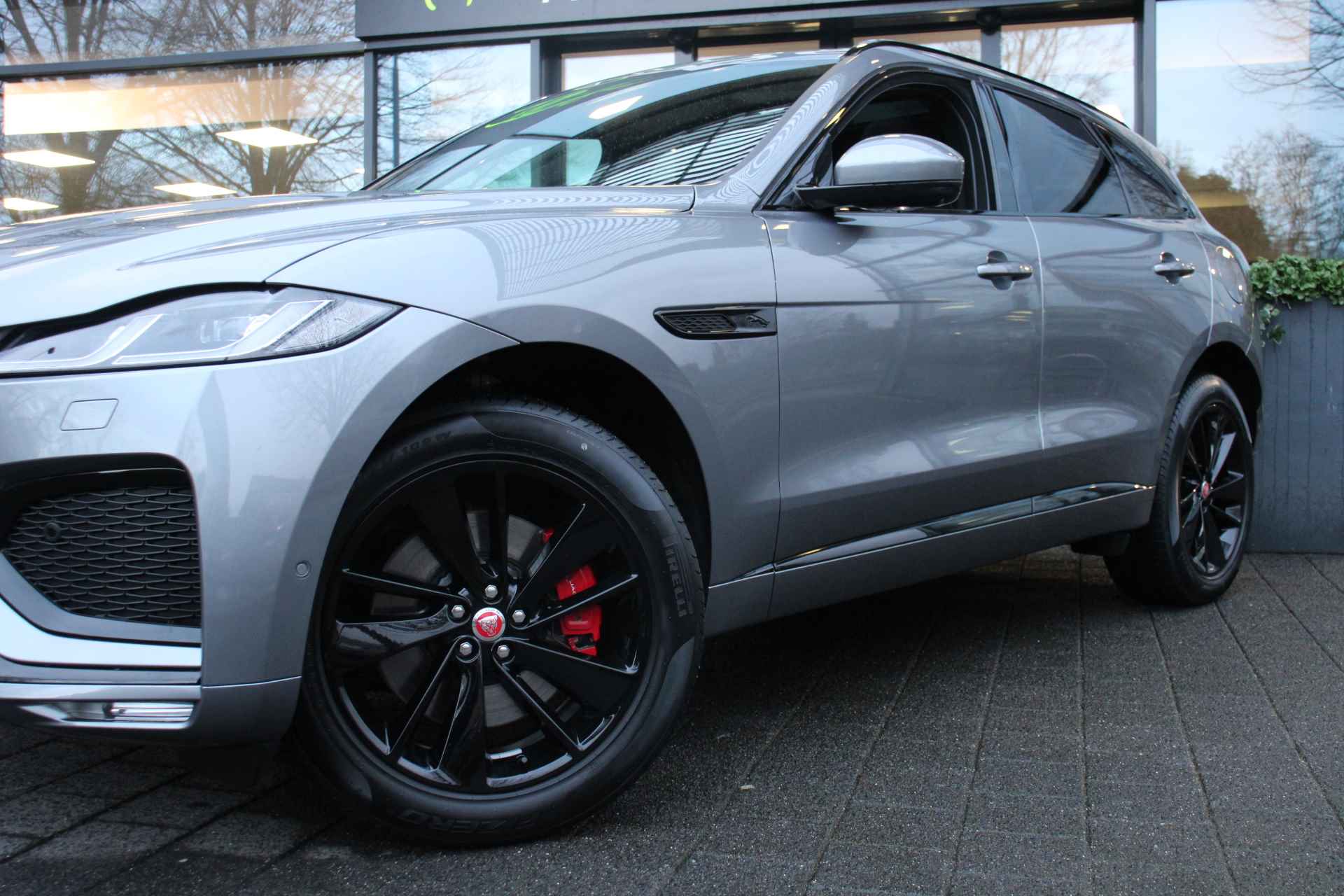 Jaguar F-Pace 2.0 P400e PHEV R-Dynamic S BlackPack - 8/31