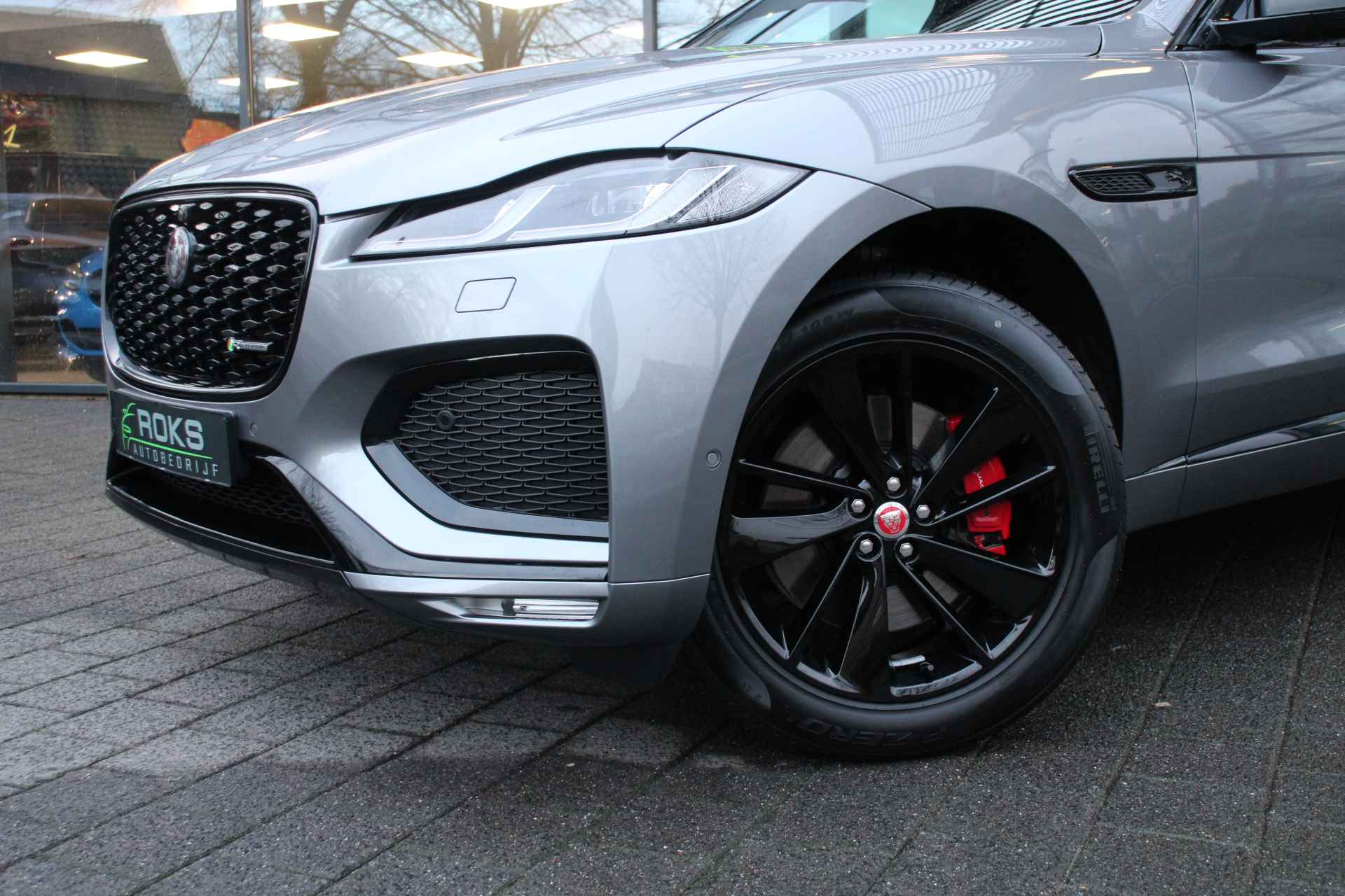 Jaguar F-Pace 2.0 P400e PHEV R-Dynamic S BlackPack - 10/31