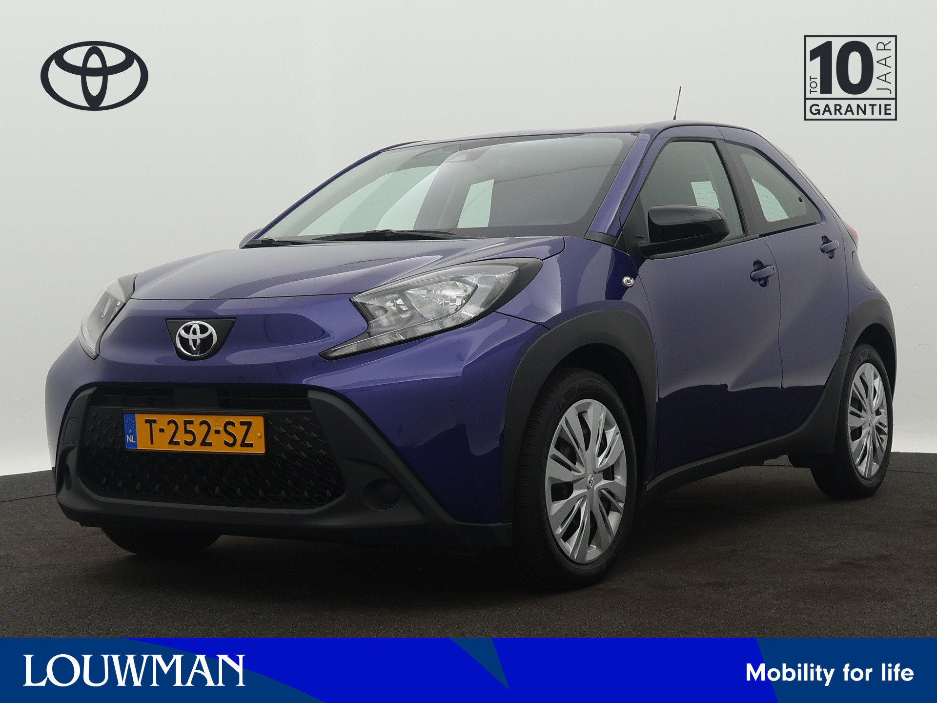 Toyota Aygo X 1.0 VVT-i MT play | Apple CarPlay | Camera |