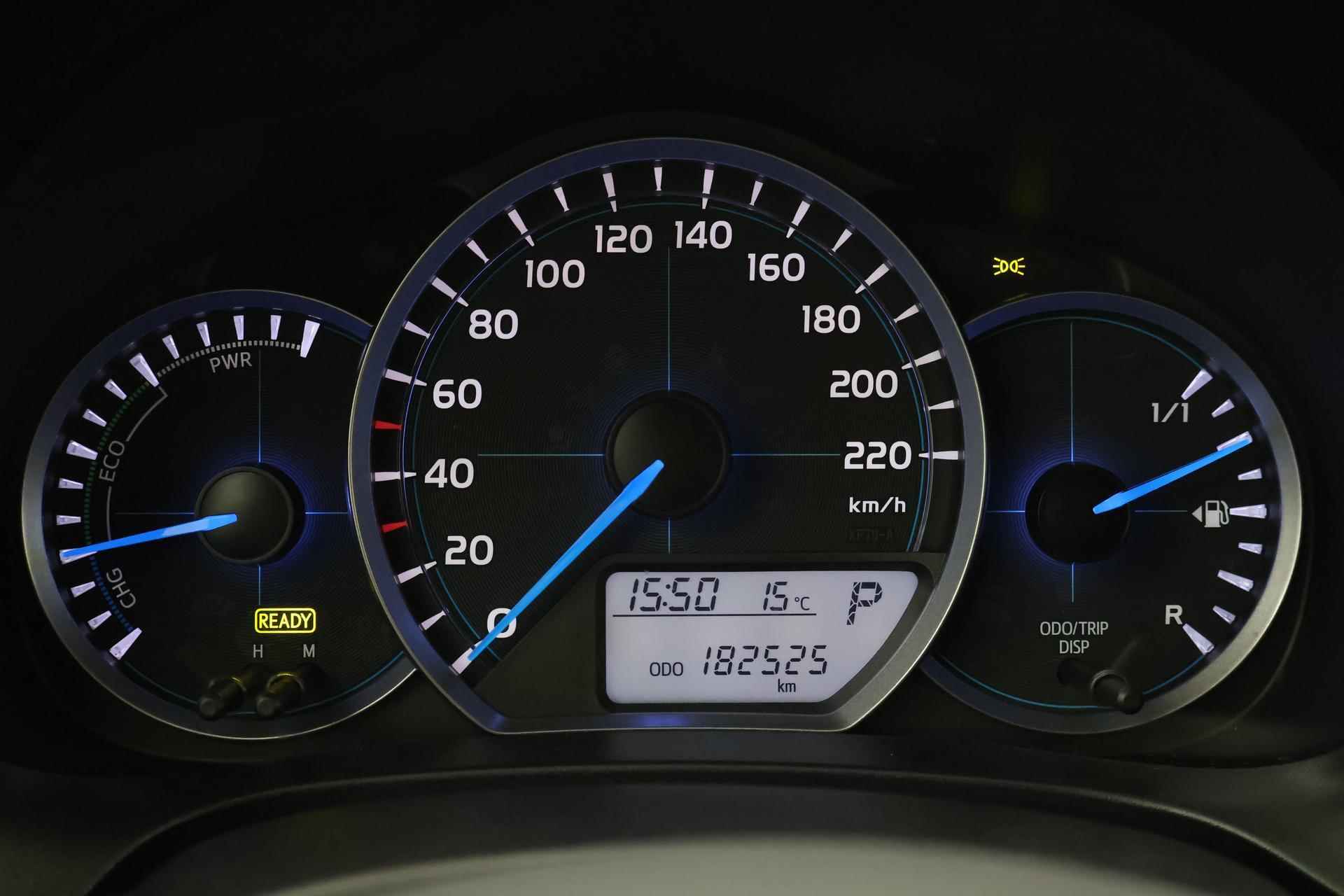 Toyota Yaris 1.5 Hybrid Aspiration | Navigatie | Camera | Cruise | Clima - 3/34