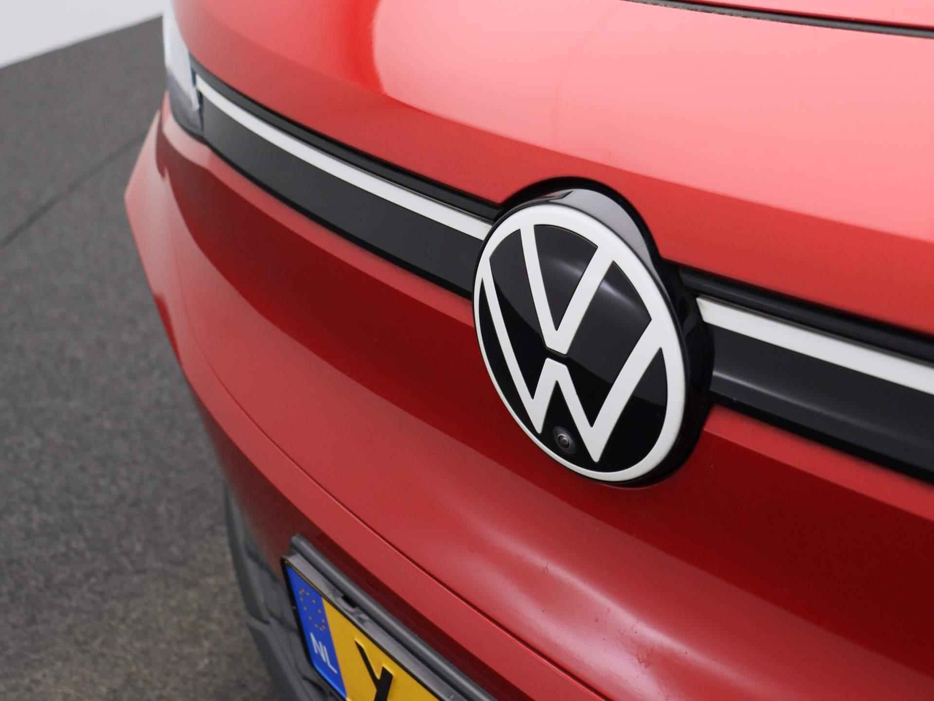 Volkswagen ID.4 Pro Business 77 kWh | Navigatie | Apple Carplay| 360 graden camera | Dodehoeksensoren| Travel assist ACC | Sfeerverlichting | LED lampen | Elektrische achterklep | Climate control | Stoelverwarming | - 39/41