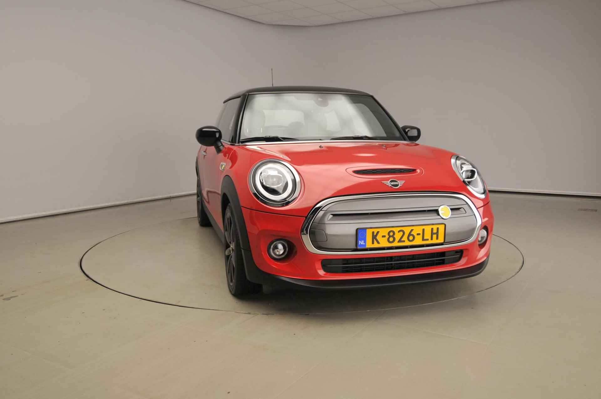 Mini 3-deurs Cooper SE Navigatie / Sportstoelen / Camera / PDC / Climate / Cruise / LED / Alu wielen 17 inch - 6/42