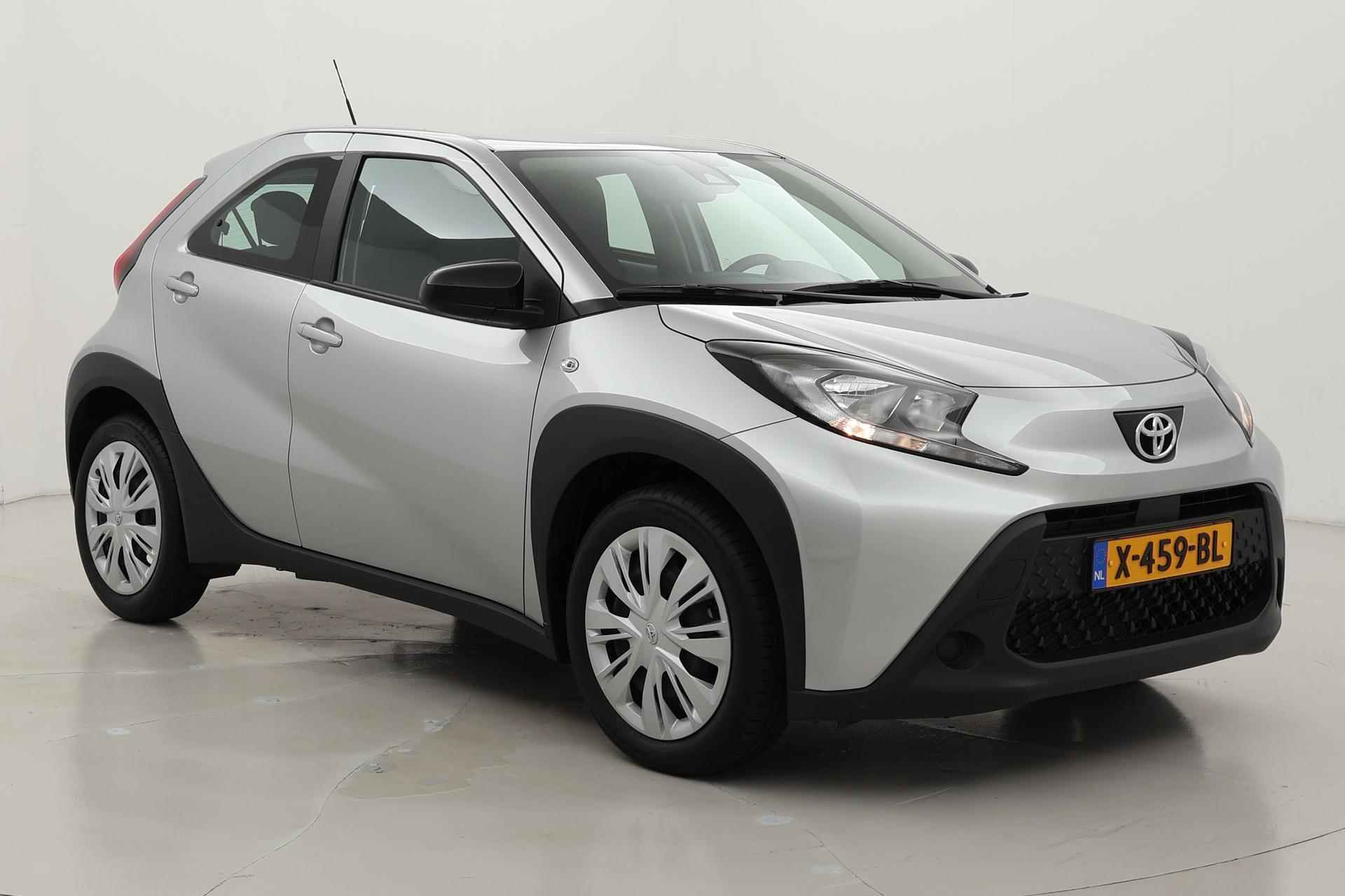 Toyota Aygo X 1.0 VVT-i Play | Apple/Android Automaat 5drs - 29/32