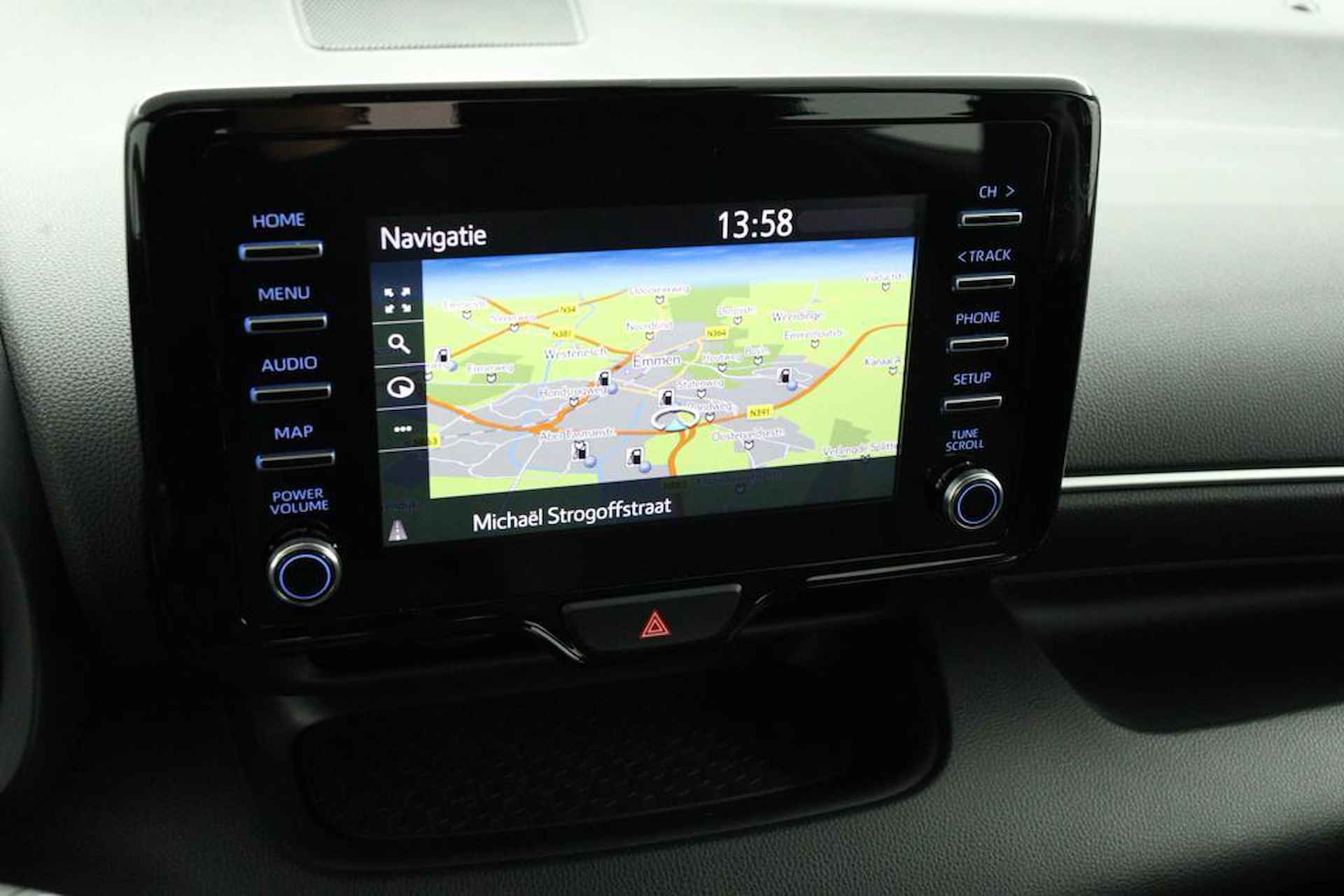 Toyota Yaris 1.5 Hybrid First Edition | Apple Carplay/Android Auto | Navigatie | Parkeercamera | Adaptieve Cruise-Control | - 43/48