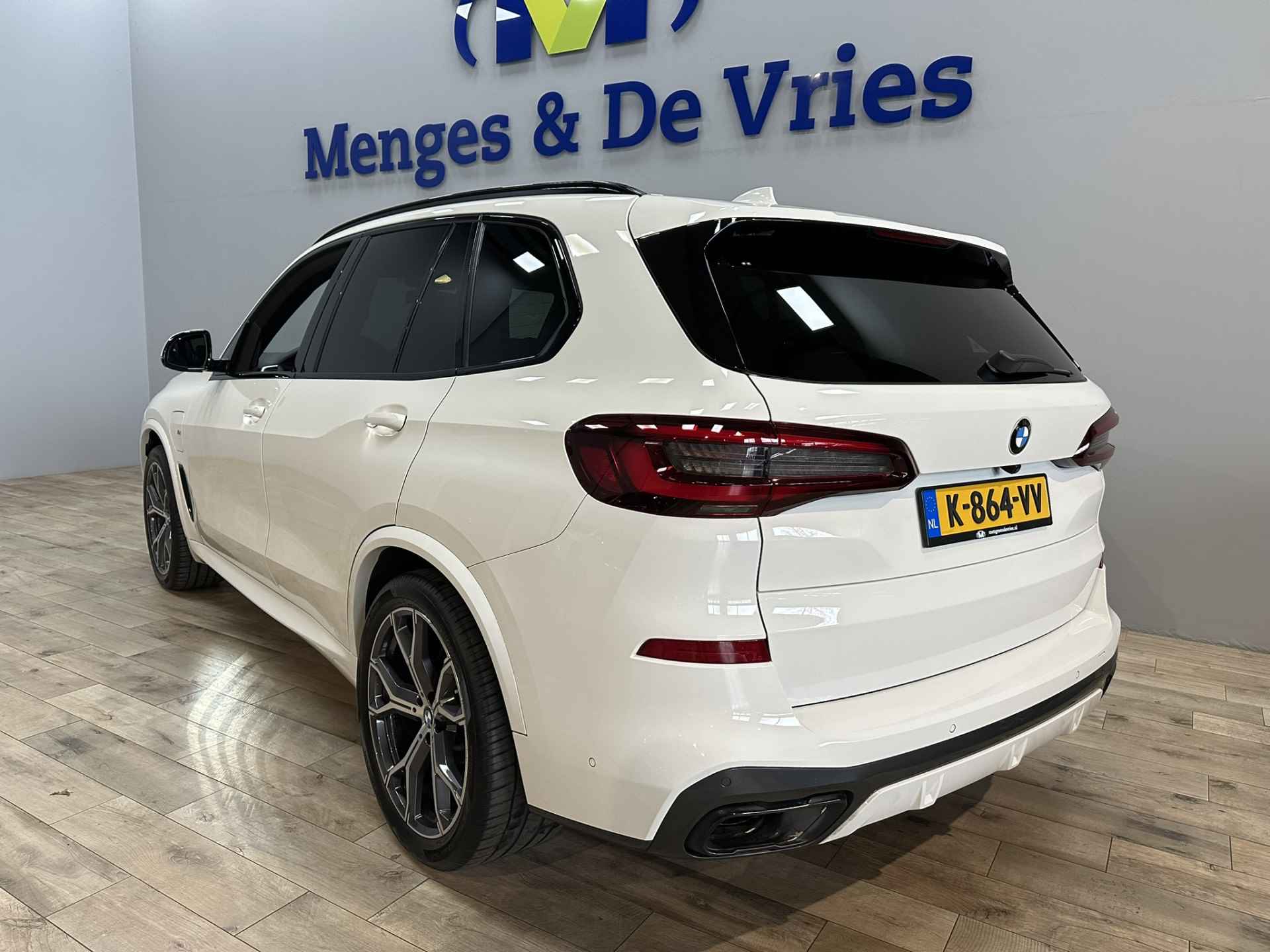 BMW X5 xDrive45e High Executive M Sport | Laser LED | Sky Lounge | Sportstoelen | Luchtvering | 360 Camera | Trekhaak | Adaptive Cruise | Harman Kardon | Apple Carplay | Isofix | NAP | - 5/60