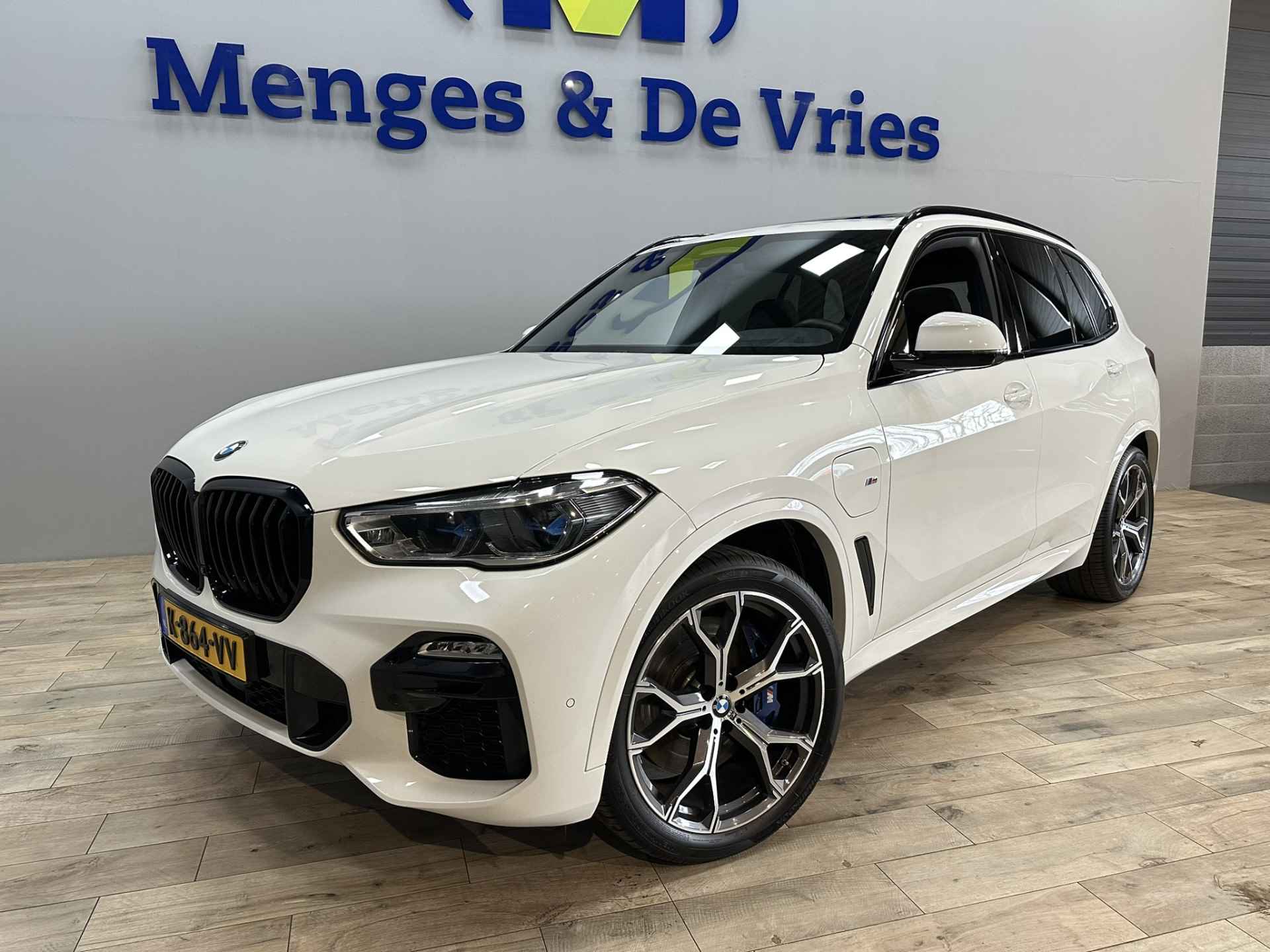 BMW X5 xDrive45e High Executive M Sport | Laser LED | Sky Lounge | Sportstoelen | Luchtvering | 360 Camera | Trekhaak | Adaptive Cruise | Harman Kardon | Apple Carplay | Isofix | NAP | - 7/60