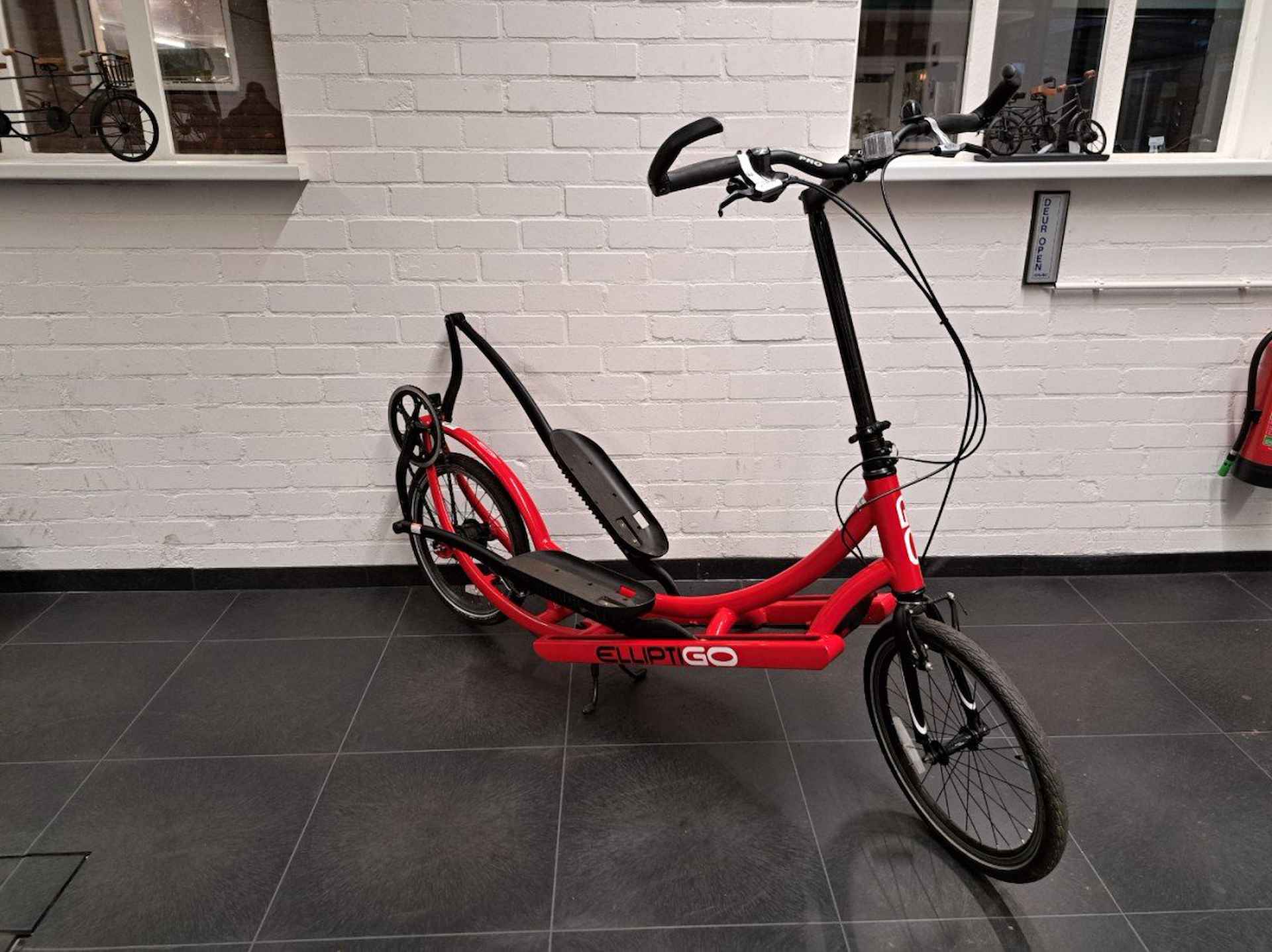 ElliptiGo C8 Rood - 2/5