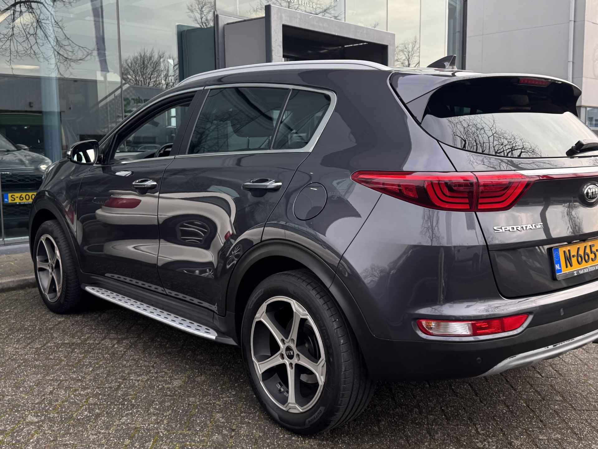 Kia Sportage 1.6 GDI ExecutiveLine Stoelverwarming V+A | Apple Carplay | Leder - 16/20