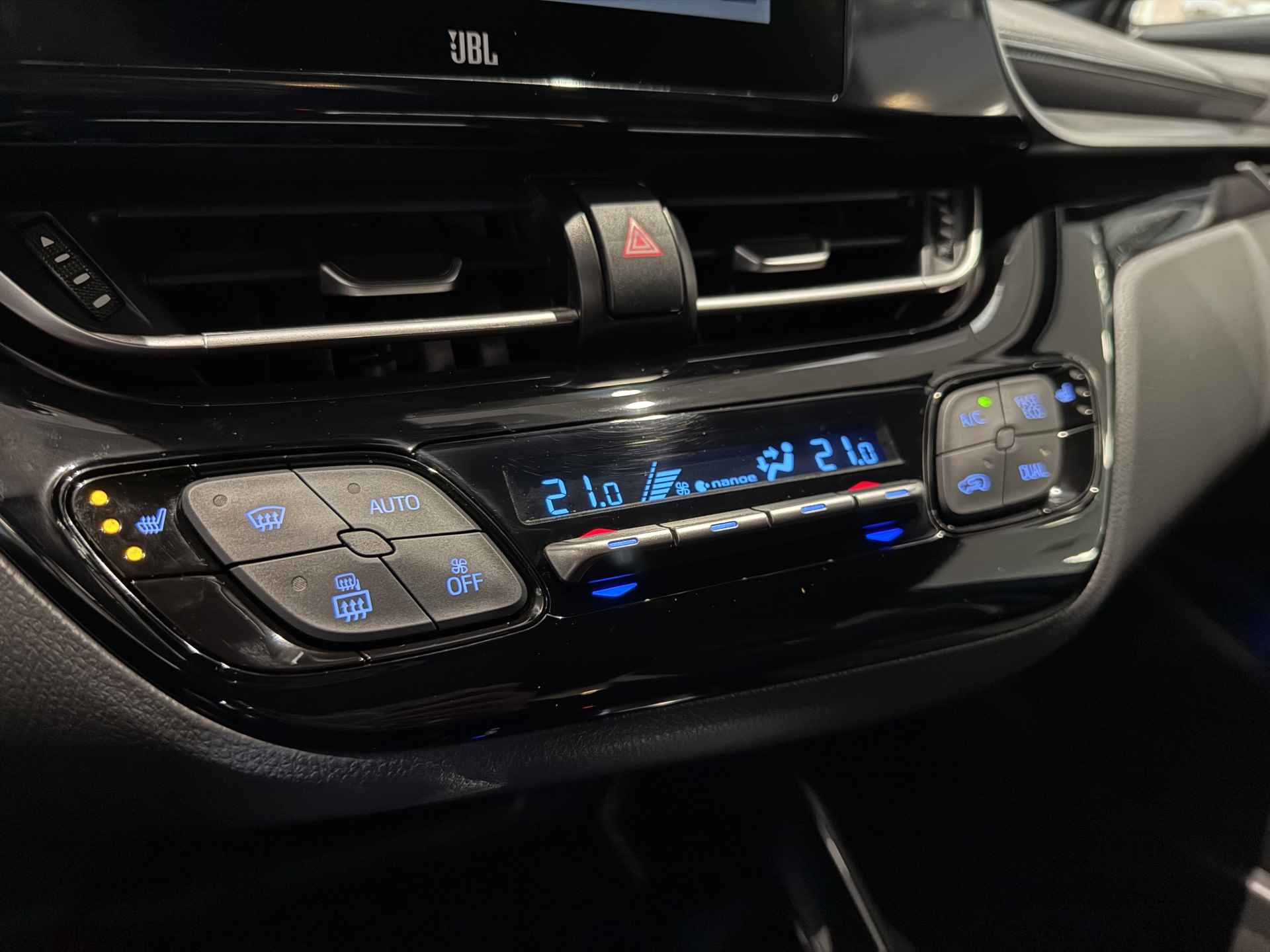 Toyota C-HR 1.8 Hybrid GR-Sport, Trekhaak, JBL, Camera, DAB+ - 16/21