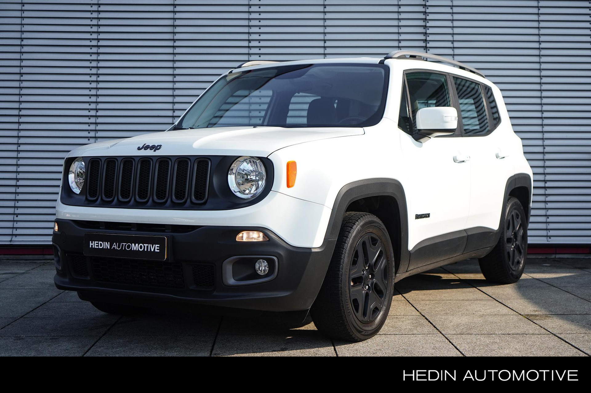 Jeep Renegade 1.4 MultiAir Longitude | Stoelverarming | Navigatie | Parkeer Sensoren | Cruise Control |