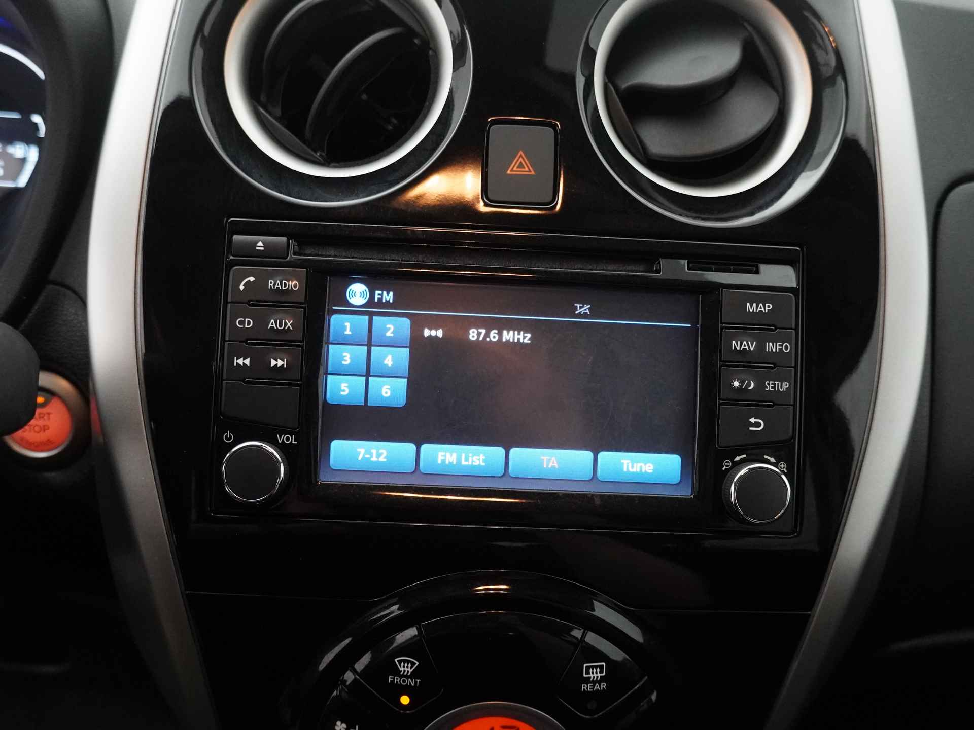 Nissan Note 1.2 Connect Edition Navigatie  - Cruise - Cilma - Keyless - Licht metaal 12 maanden Bovag garantie - 28/42