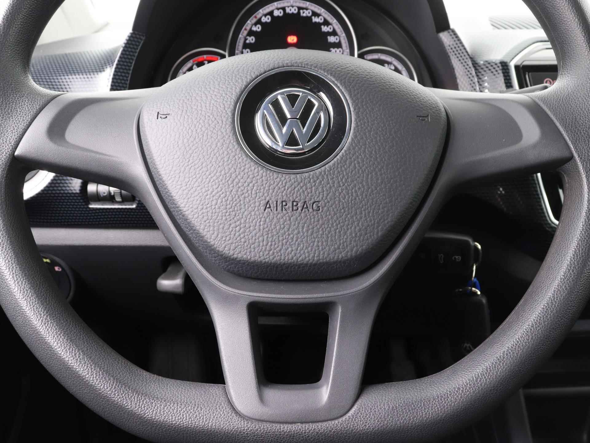 Volkswagen Up! 1.0 BMT move up! Maps + More | Airco | Bluetooth - 17/23