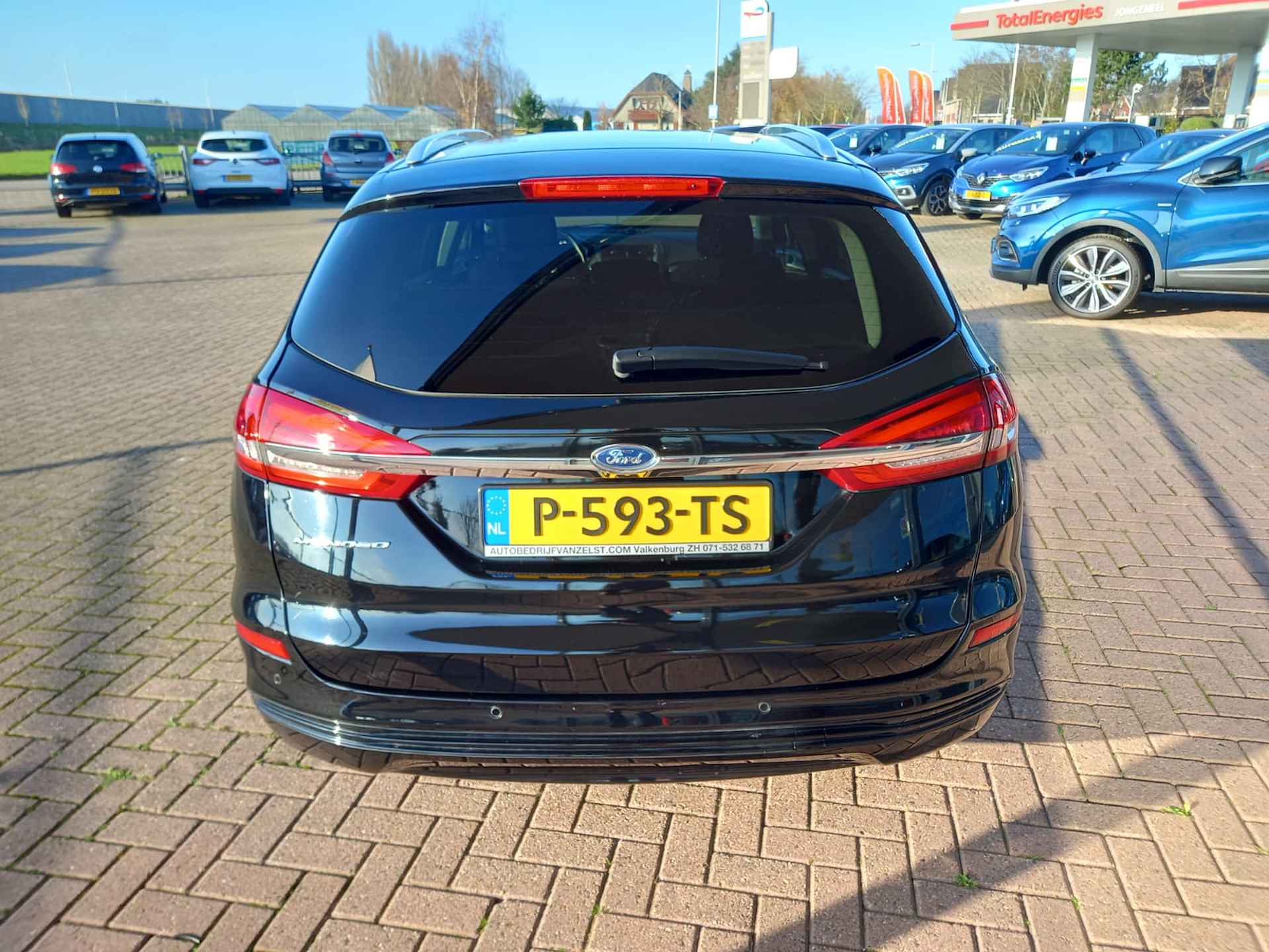 Ford Mondeo Wagon 1.5 Titanium Automaat, Airco(automatisch), Multimedia systeem, Navigatie, Bluetooth telefoonverbinding, Parkeersensoren, S Verwarmde voorruit, Zeer nette auto, BOVAG - 7/32