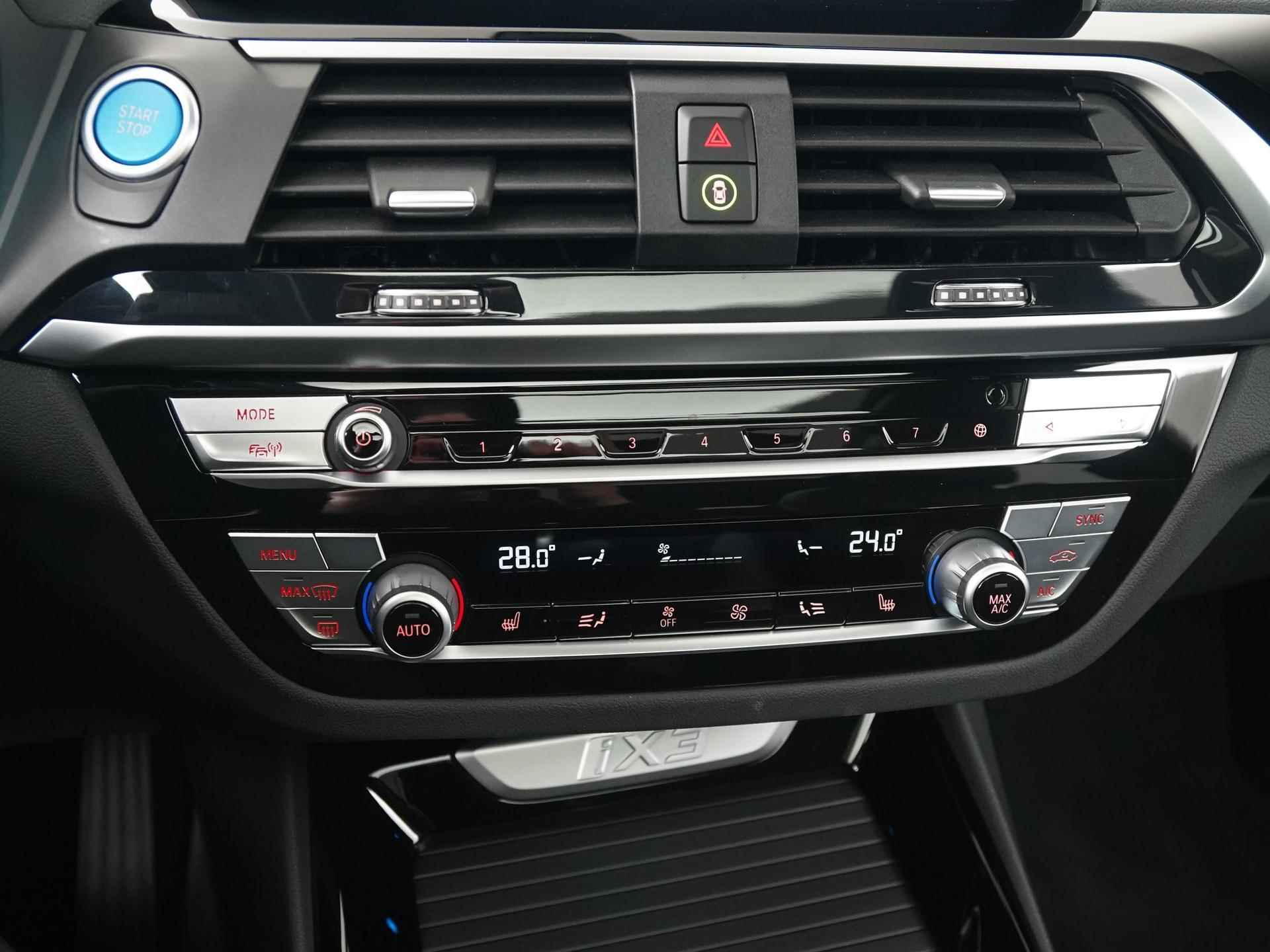 BMW iX3 High Executive Shadow | Panoramadak | Harman/Kardon | 360 Camera | HUD | Zondag Open! - 14/45