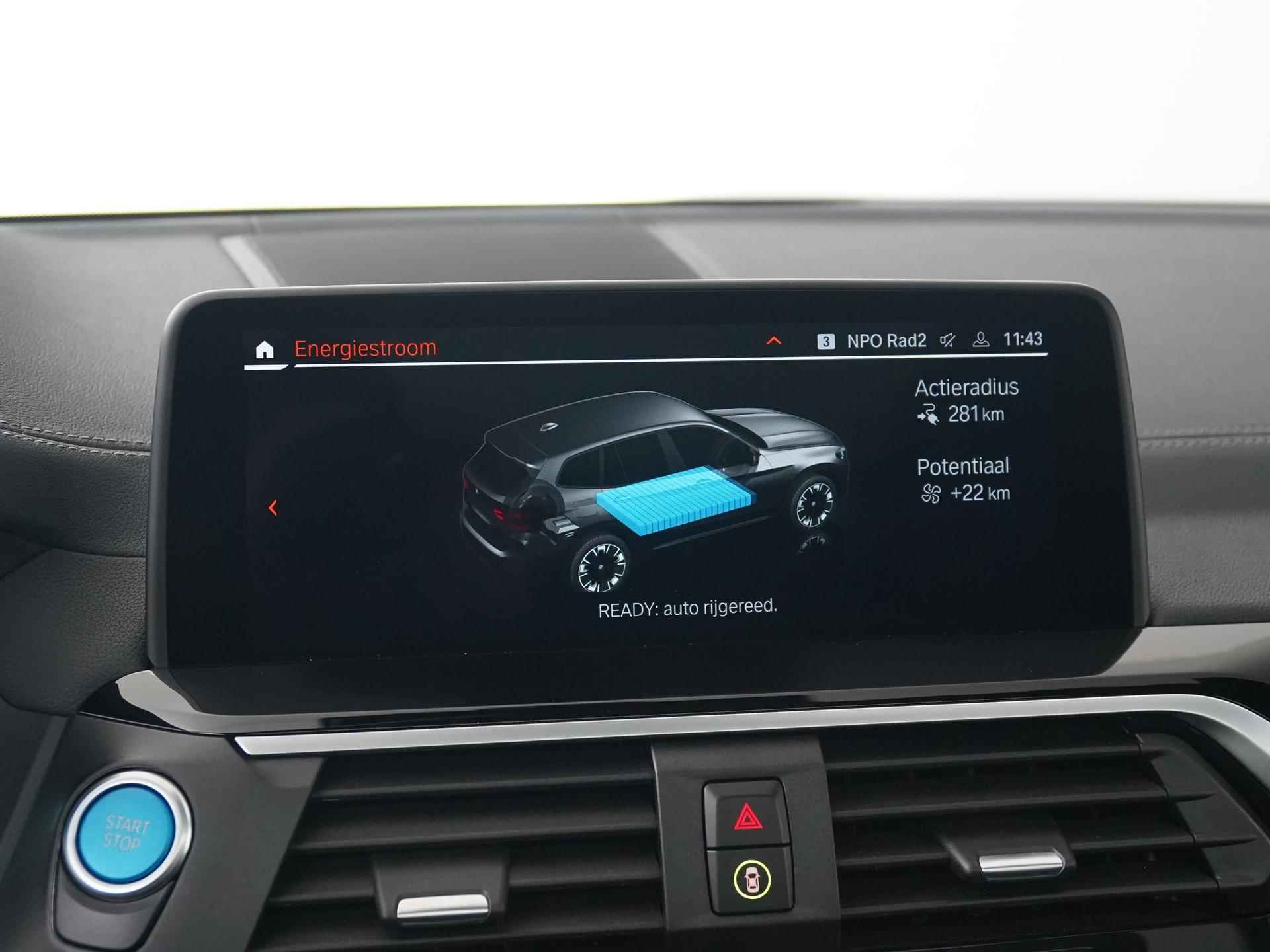 BMW iX3 High Executive Shadow | Panoramadak | Harman/Kardon | 360 Camera | HUD | Zondag Open! - 24/45