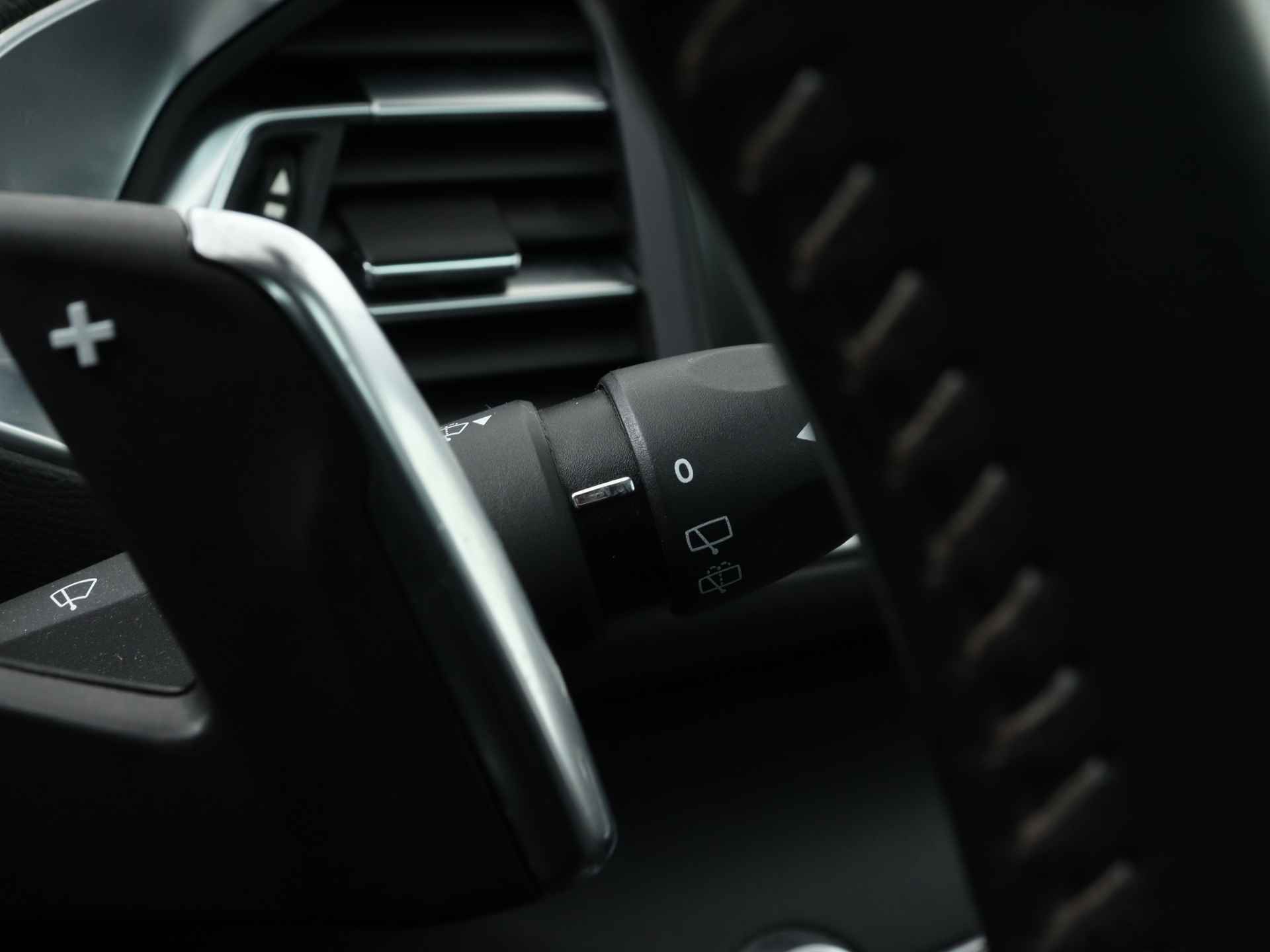Peugeot 308 1.2 PureTech Blue Lease Premium | Leren bekleding met stoelverwarming | Navigatie | Panoramadak | - 21/41